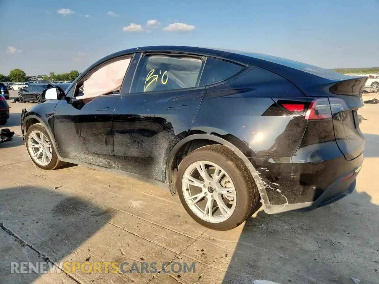 2 Photograph of a damaged car 7SAYGDEE7PA088731 TESLA MODEL Y 2023