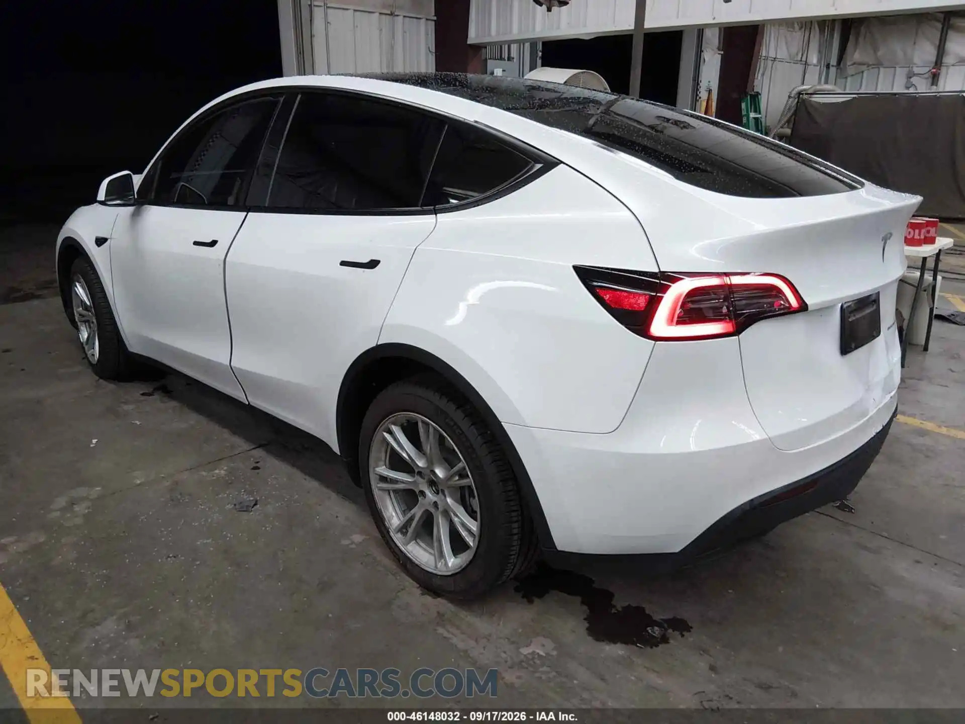 3 fotografías del automóvil dañado 7SAYGDEE7PA141105 TESLA MODEL Y 2023