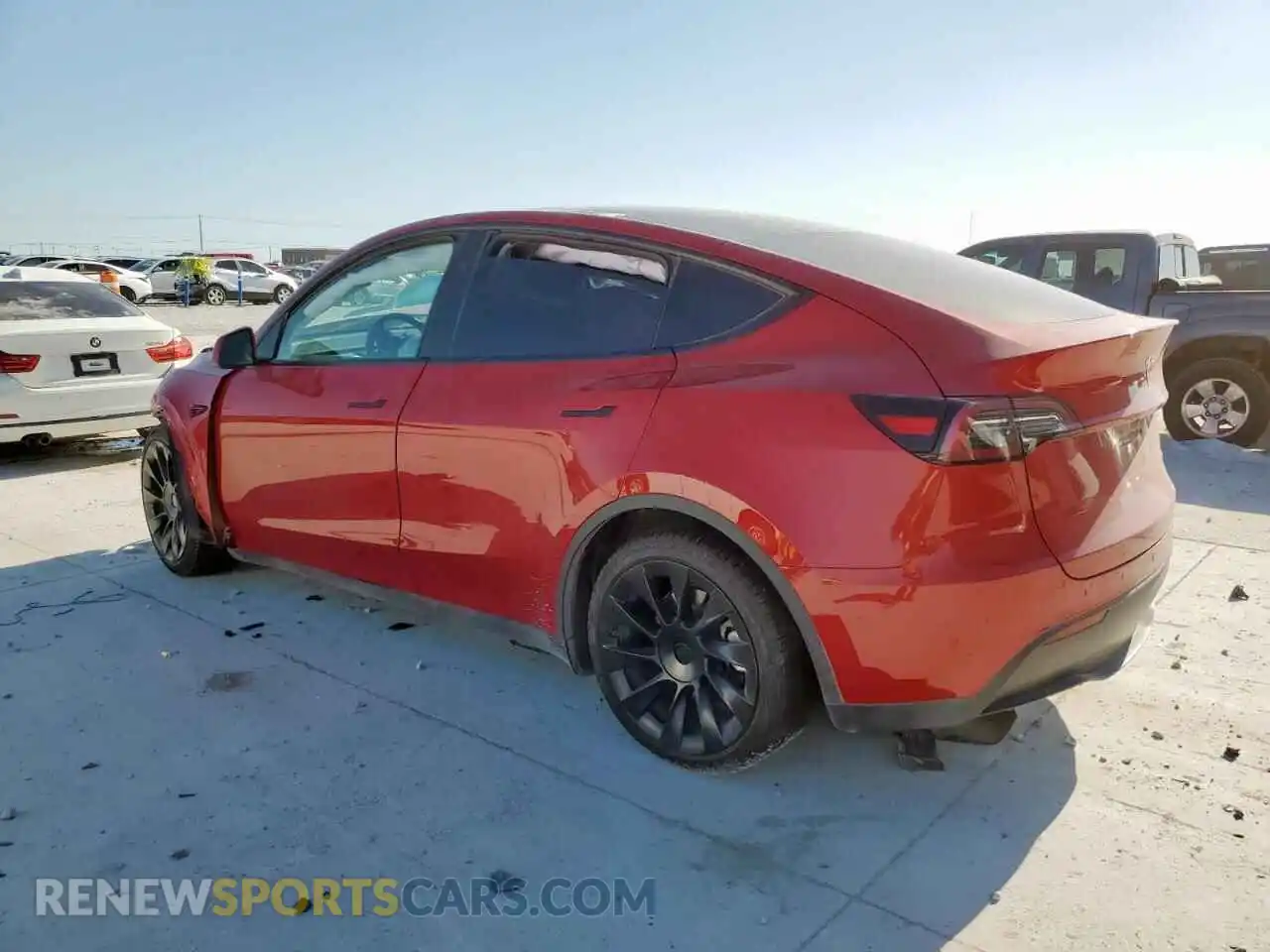 2 Photograph of a damaged car 7SAYGDEE7PA167705 TESLA MODEL Y 2023