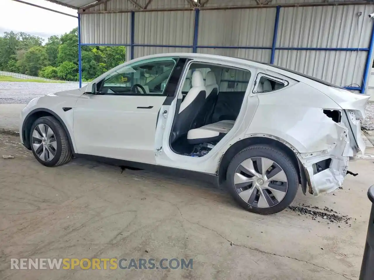 2 Photograph of a damaged car 7SAYGDEE7PA176677 TESLA MODEL Y 2023