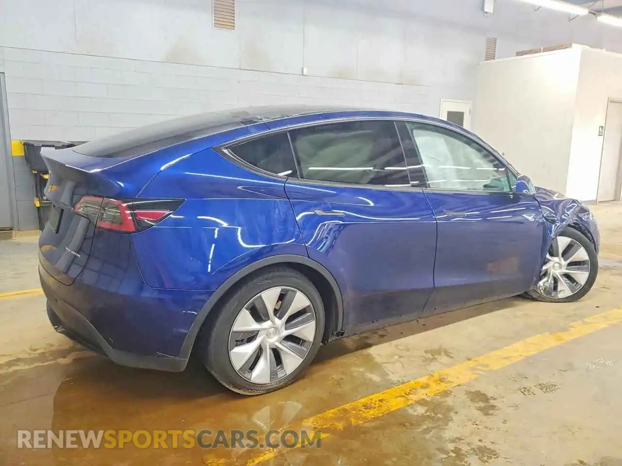 3 Photograph of a damaged car 7SAYGDEE7PA177893 TESLA MODEL Y 2023