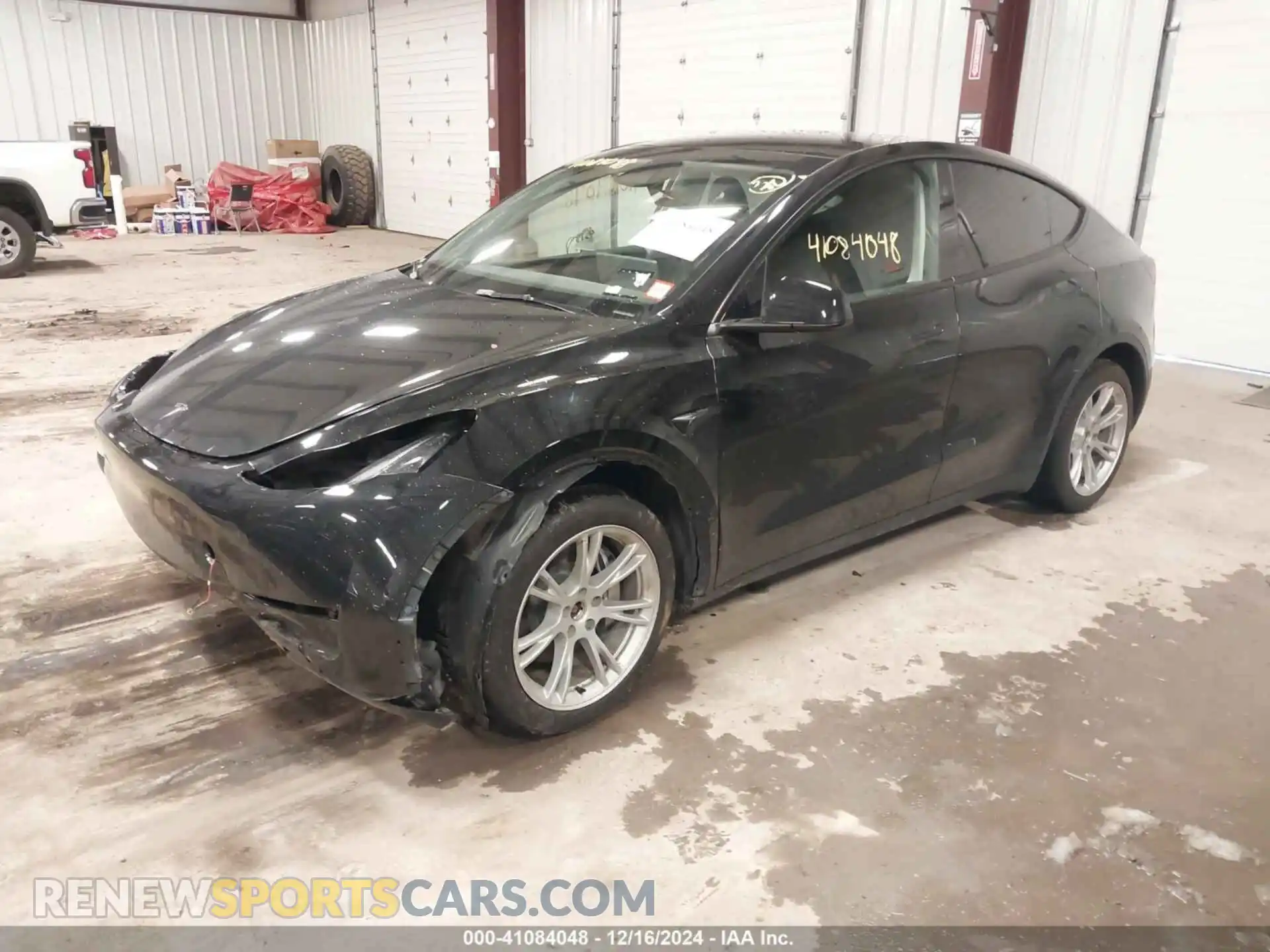 2 Photograph of a damaged car 7SAYGDEE7PA194287 TESLA MODEL Y 2023