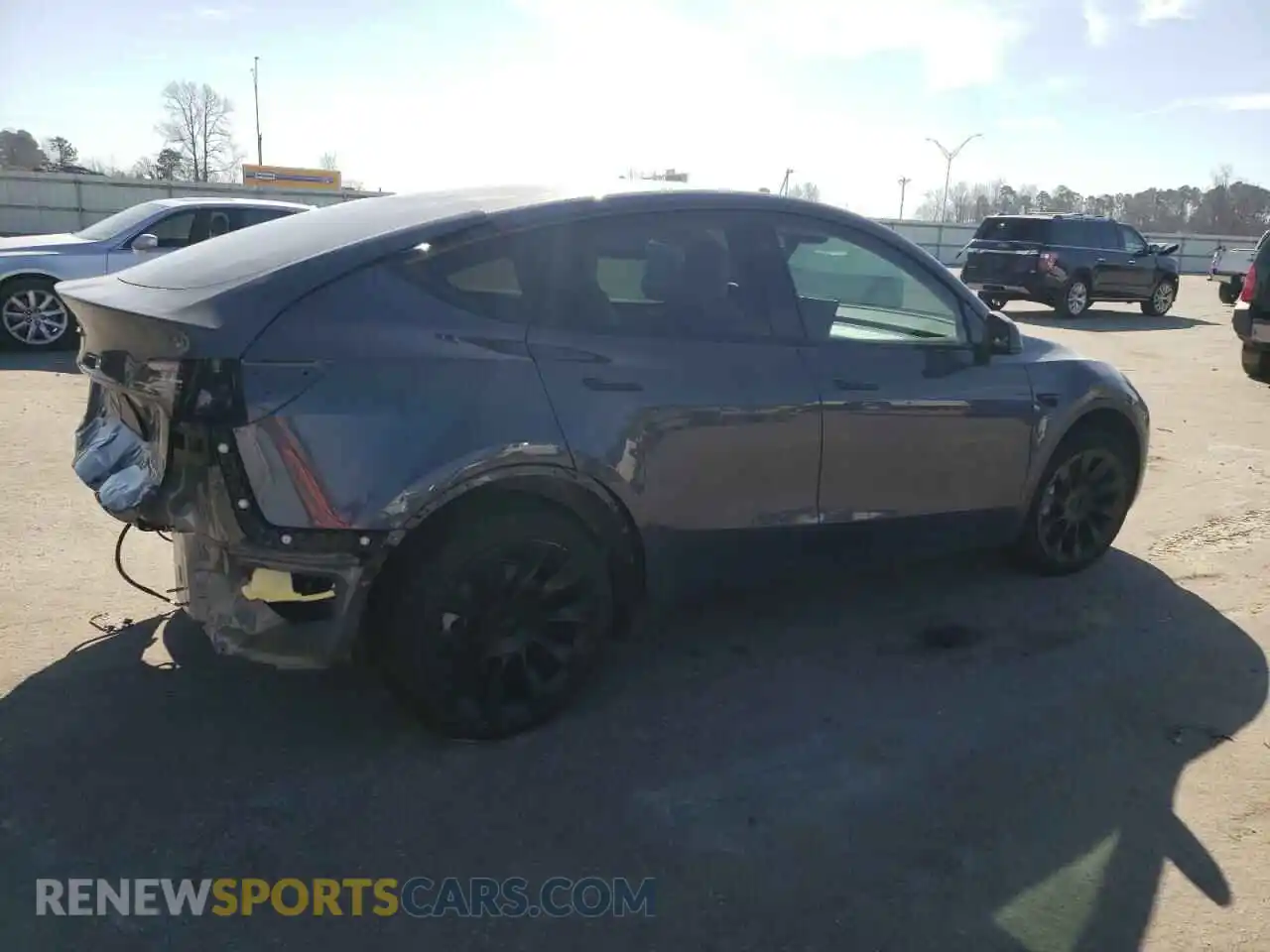 3 Photograph of a damaged car 7SAYGDEE7PA199666 TESLA MODEL Y 2023