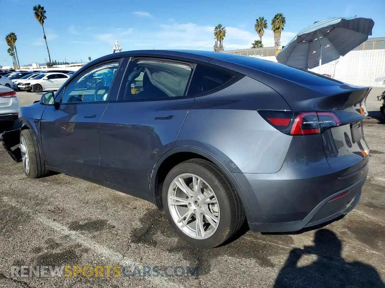 2 Photograph of a damaged car 7SAYGDEE7PA208544 TESLA MODEL Y 2023