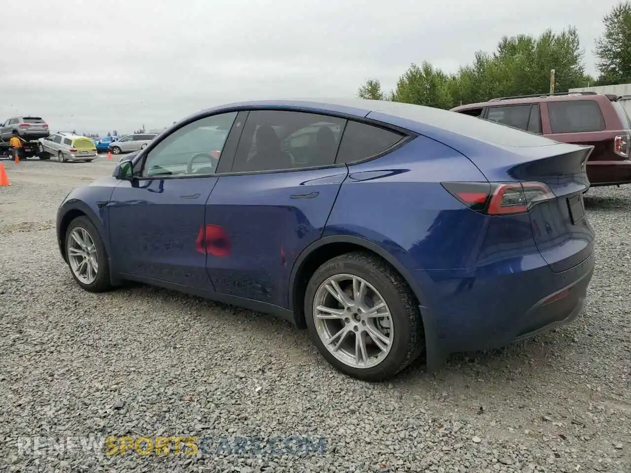 2 Photograph of a damaged car 7SAYGDEE7PF582428 TESLA MODEL Y 2023
