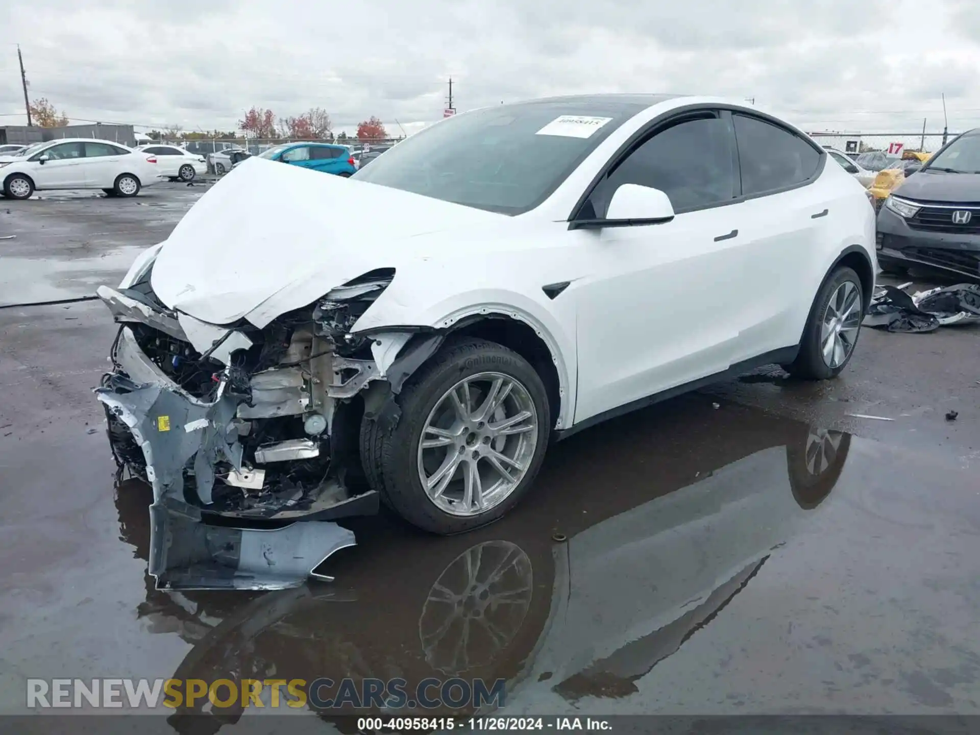 2 Photograph of a damaged car 7SAYGDEE7PF669908 TESLA MODEL Y 2023