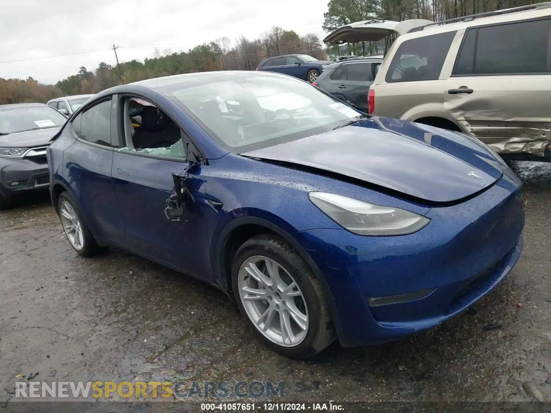 1 Photograph of a damaged car 7SAYGDEE7PF673988 TESLA MODEL Y 2023