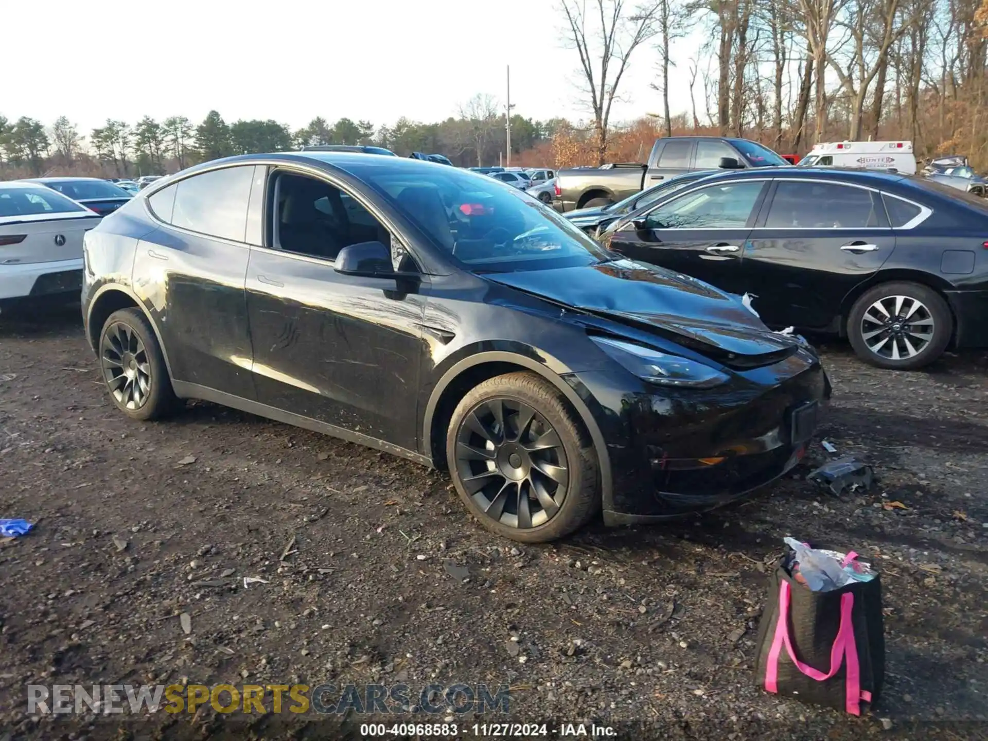 1 Photograph of a damaged car 7SAYGDEE7PF688703 TESLA MODEL Y 2023