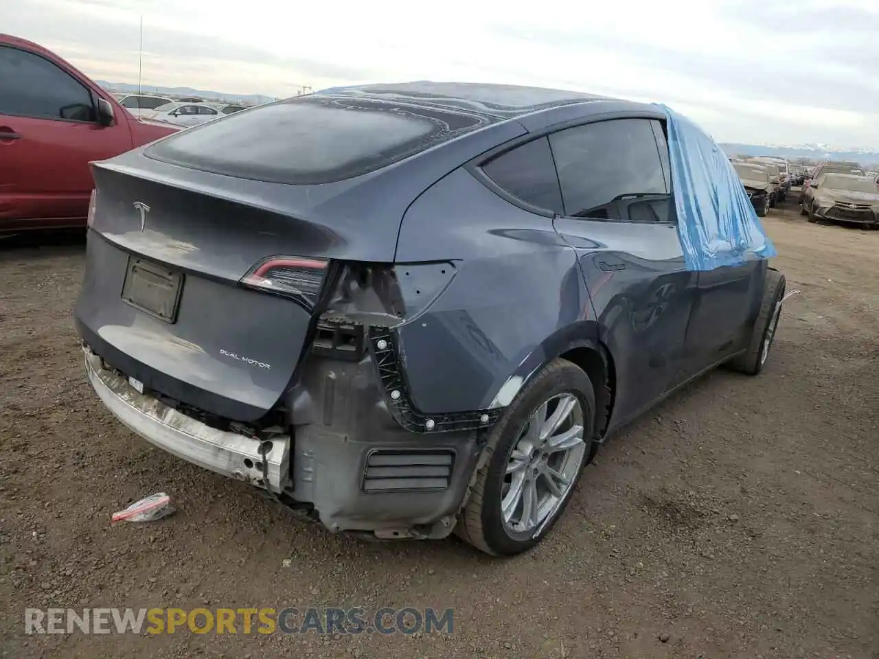 3 Photograph of a damaged car 7SAYGDEE7PF706519 TESLA MODEL Y 2023