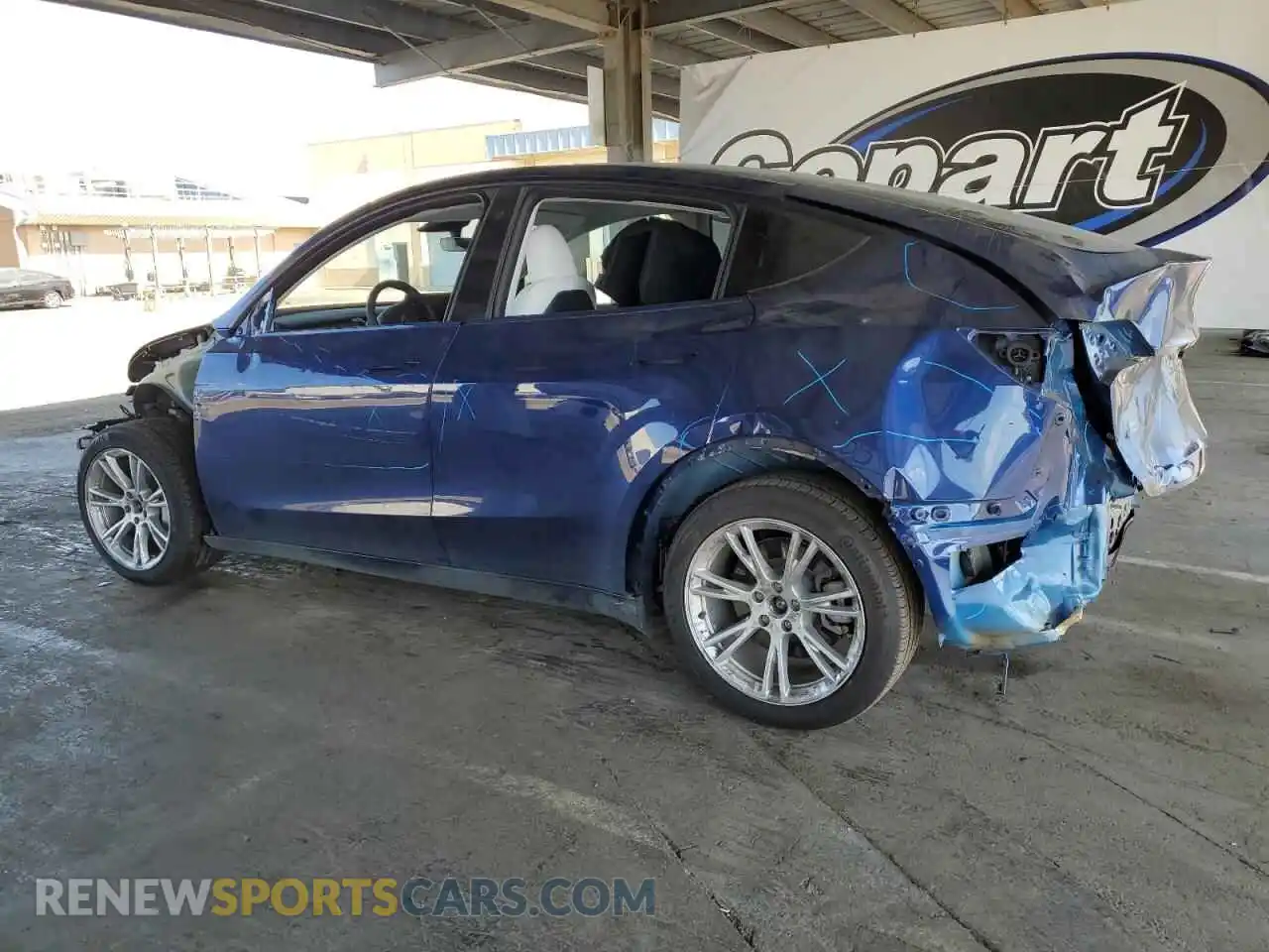2 Photograph of a damaged car 7SAYGDEE7PF713115 TESLA MODEL Y 2023