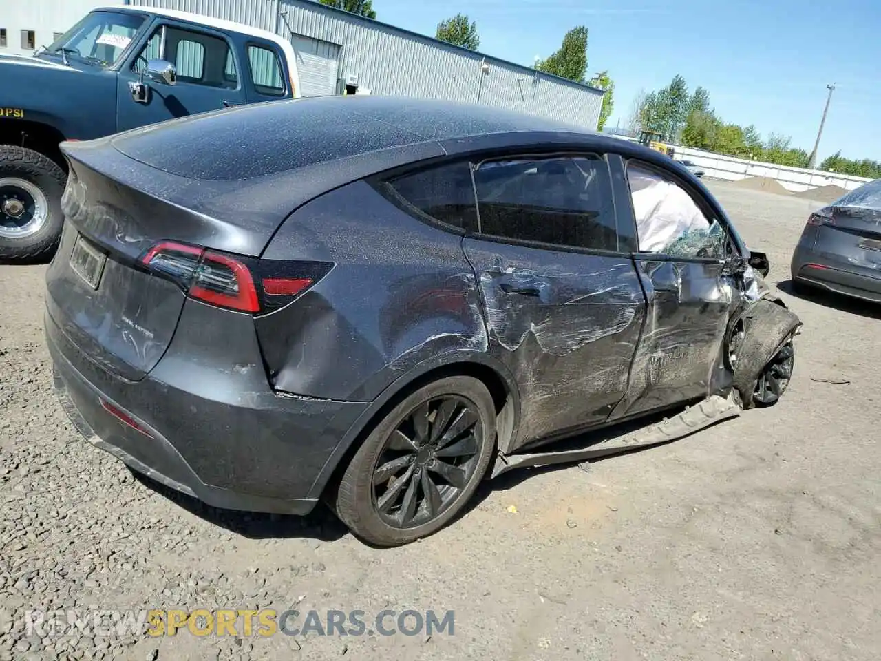 3 Photograph of a damaged car 7SAYGDEE7PF781902 TESLA MODEL Y 2023