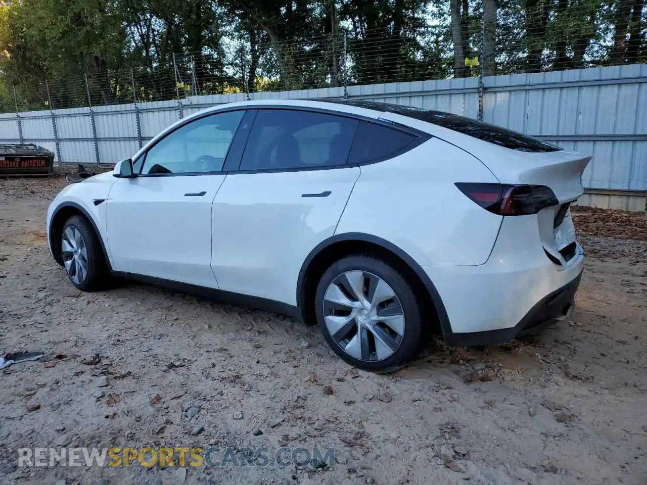 2 Photograph of a damaged car 7SAYGDEE7PF789708 TESLA MODEL Y 2023