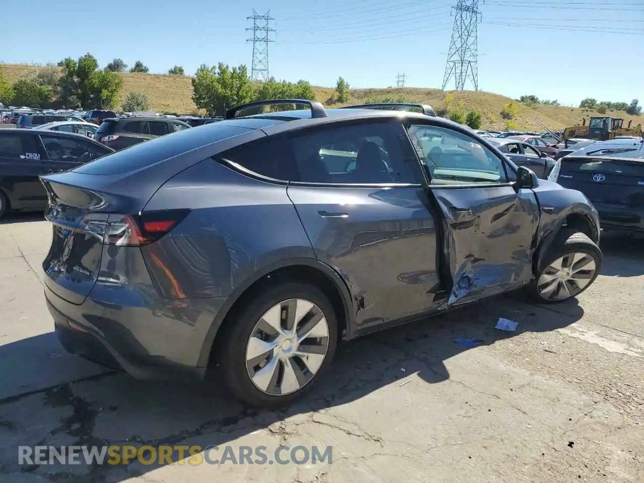 3 Photograph of a damaged car 7SAYGDEE7PF856100 TESLA MODEL Y 2023