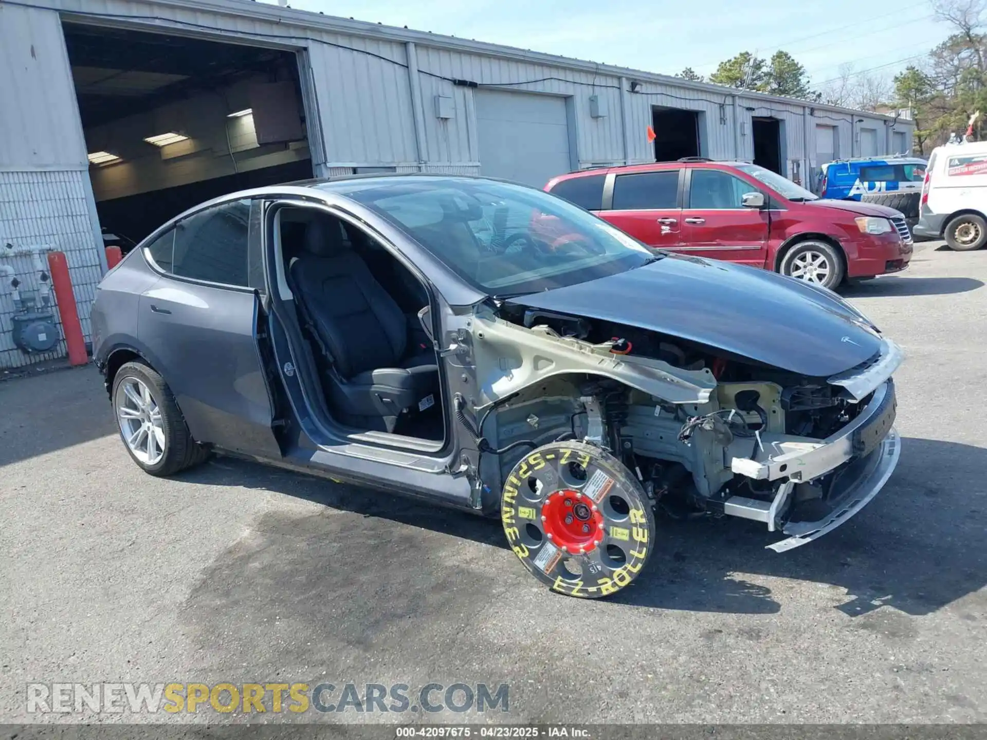 1 Photograph of a damaged car 7SAYGDEE7PF856985 TESLA MODEL Y 2023