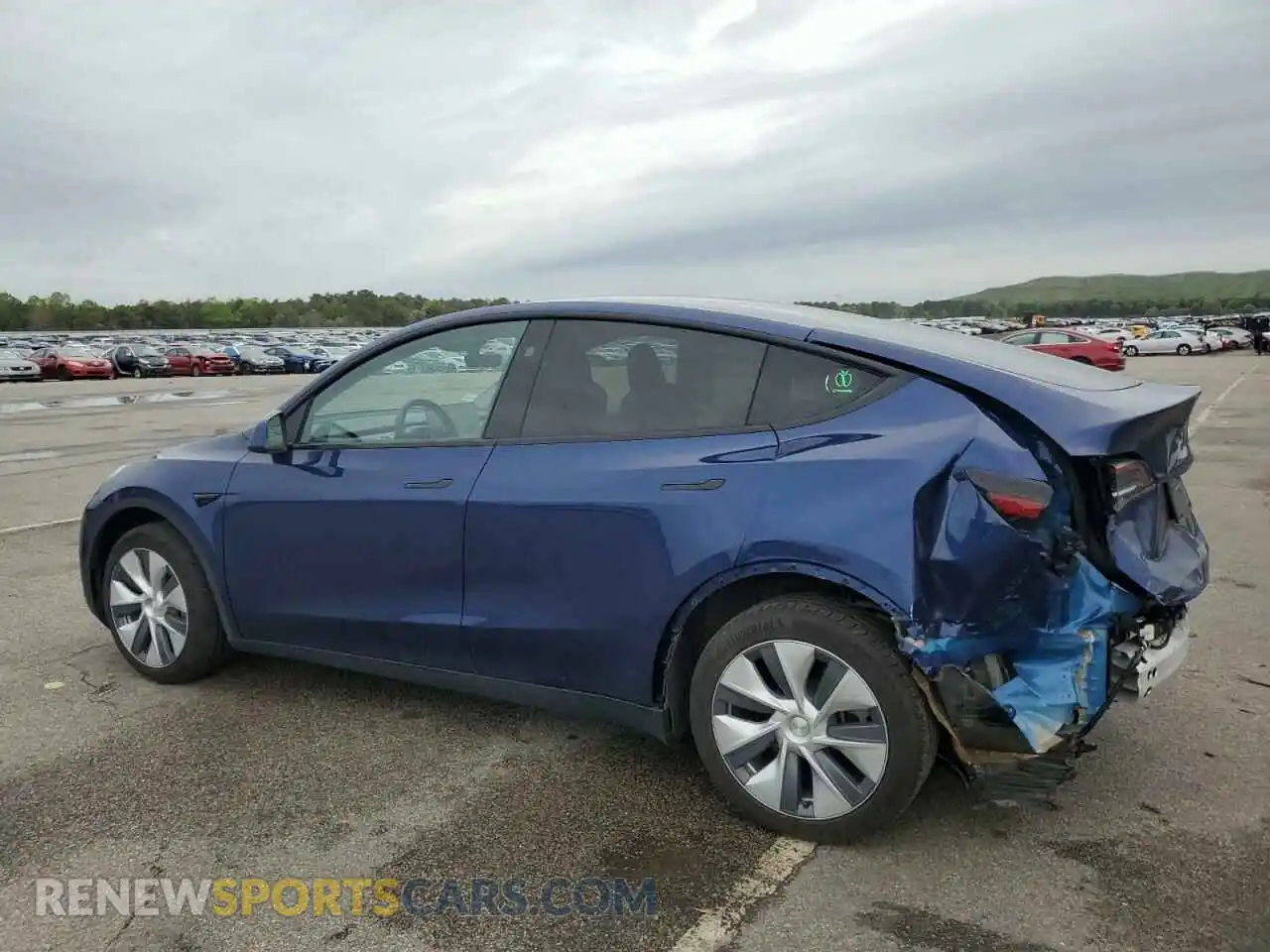 2 Photograph of a damaged car 7SAYGDEE7PF893695 TESLA MODEL Y 2023