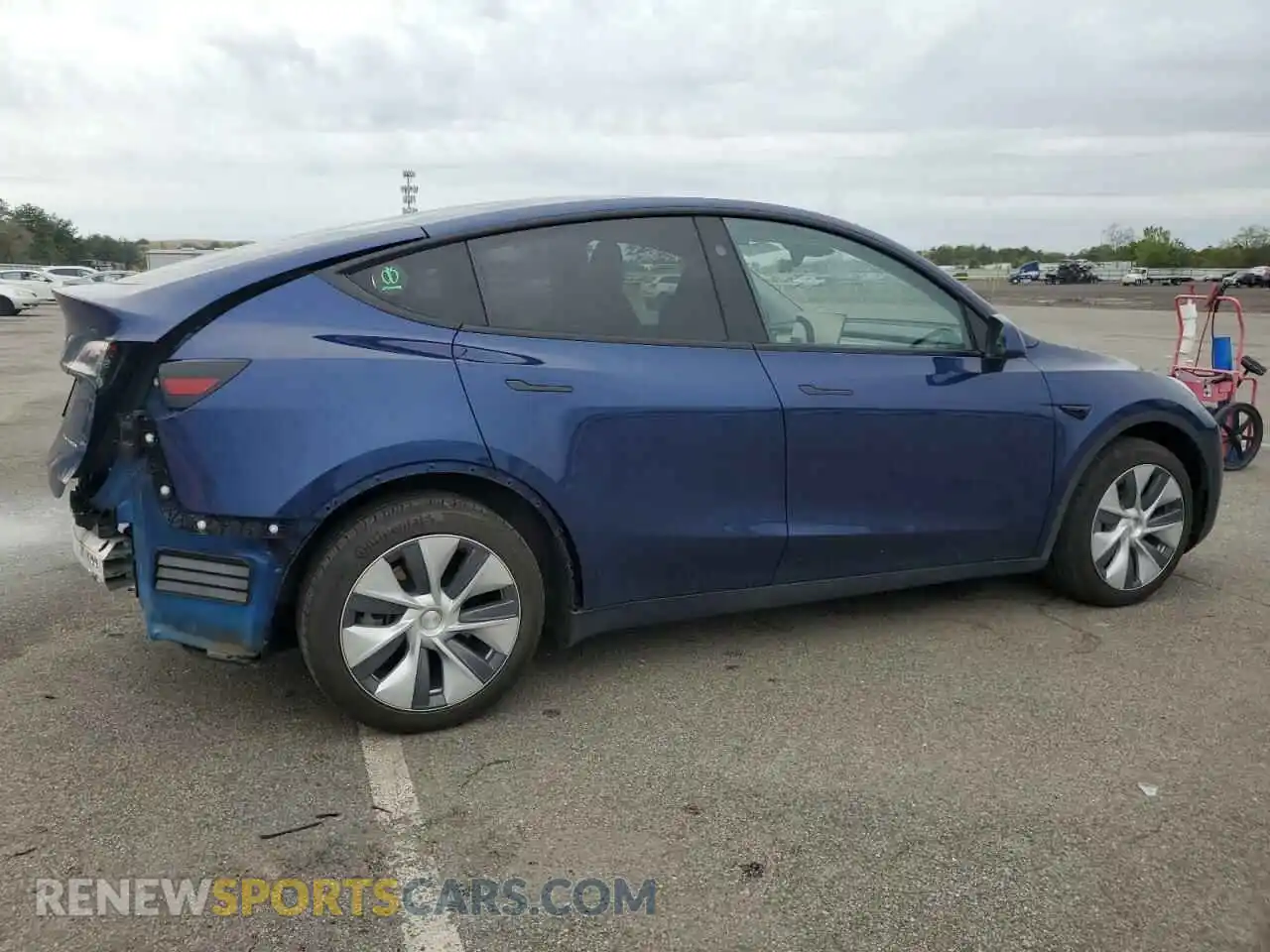 3 Photograph of a damaged car 7SAYGDEE7PF893695 TESLA MODEL Y 2023