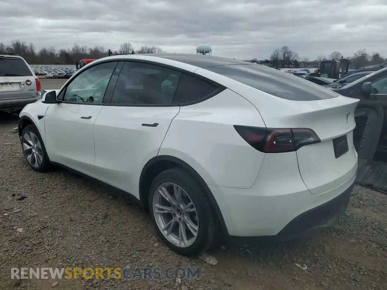 2 Photograph of a damaged car 7SAYGDEE8PA028490 TESLA MODEL Y 2023