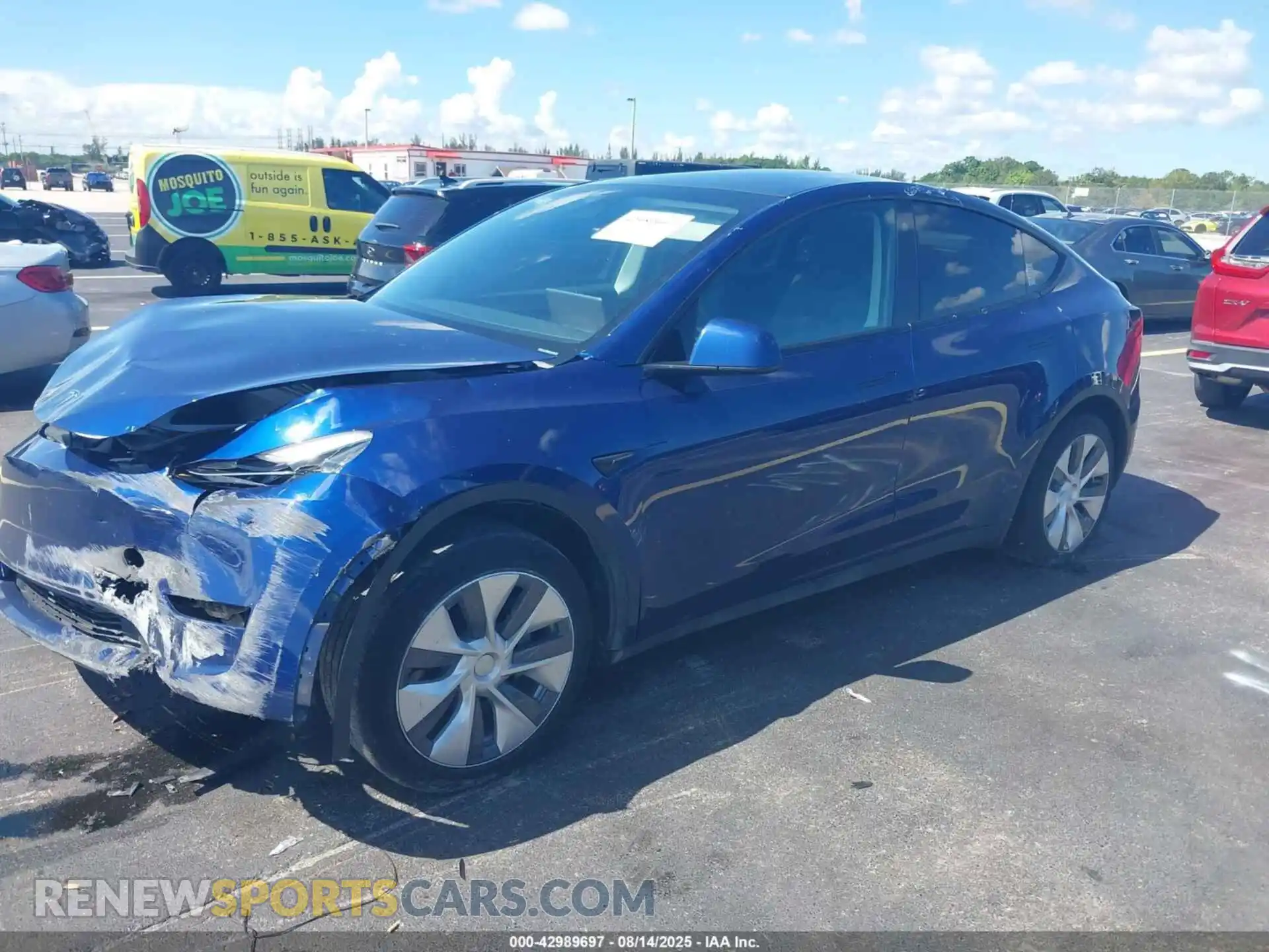 2 Photograph of a damaged car 7SAYGDEE8PA033432 TESLA MODEL Y 2023