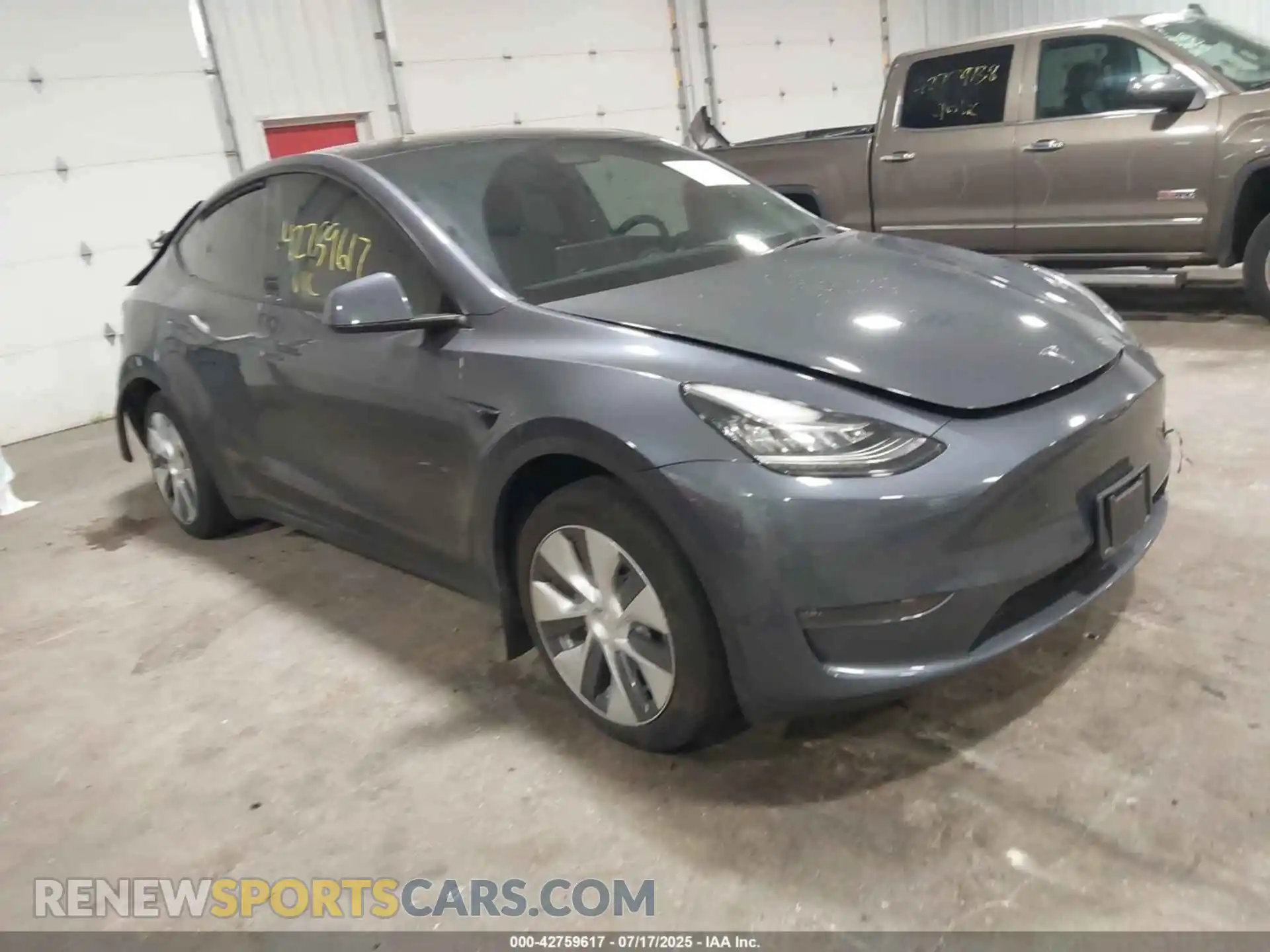 1 Photograph of a damaged car 7SAYGDEE8PA058962 TESLA MODEL Y 2023