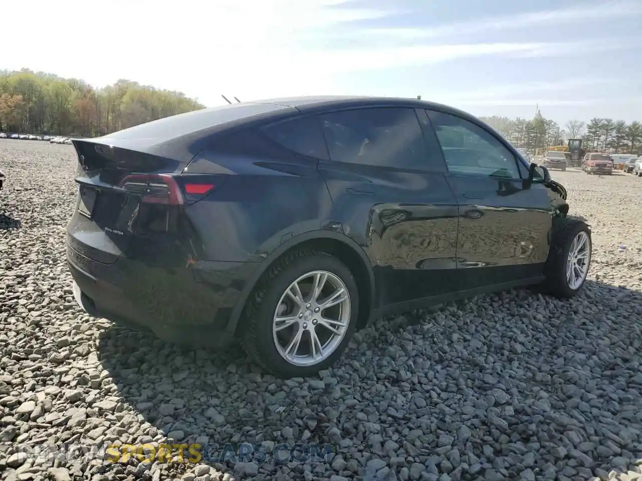 3 Photograph of a damaged car 7SAYGDEE8PA062753 TESLA MODEL Y 2023