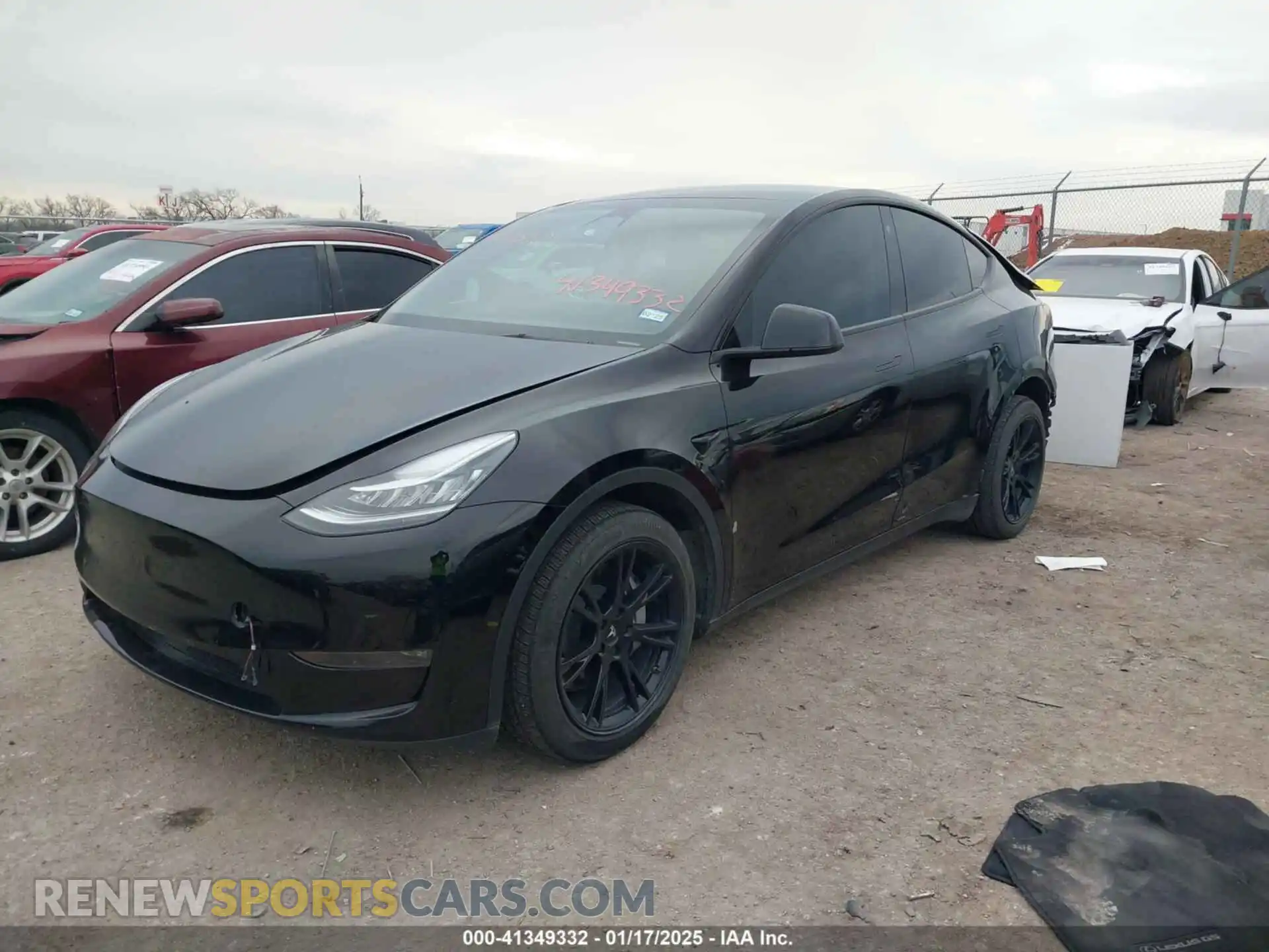 2 Photograph of a damaged car 7SAYGDEE8PA074269 TESLA MODEL Y 2023