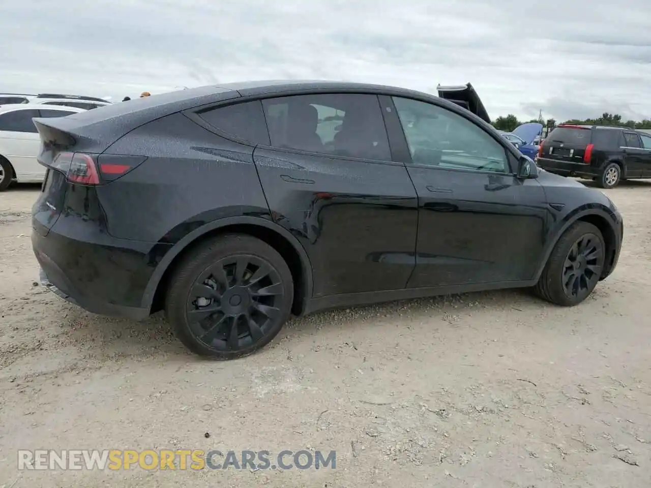 3 Фотография поврежденного автомобиля 7SAYGDEE8PA086812 TESLA MODEL Y 2023