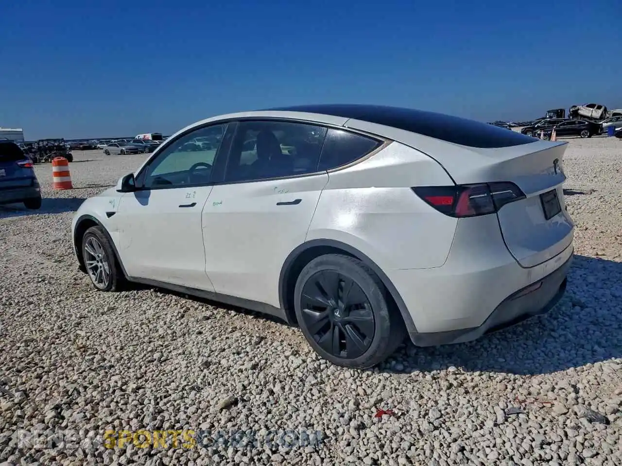 2 Photograph of a damaged car 7SAYGDEE8PA095669 TESLA MODEL Y 2023