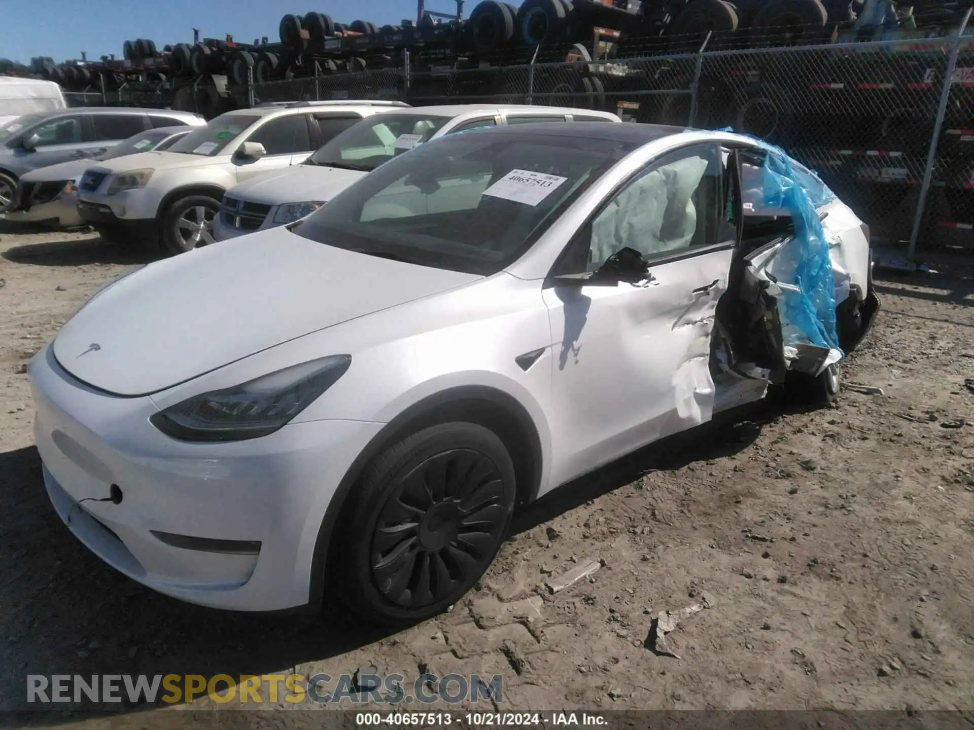 2 Photograph of a damaged car 7SAYGDEE8PA101924 TESLA MODEL Y 2023