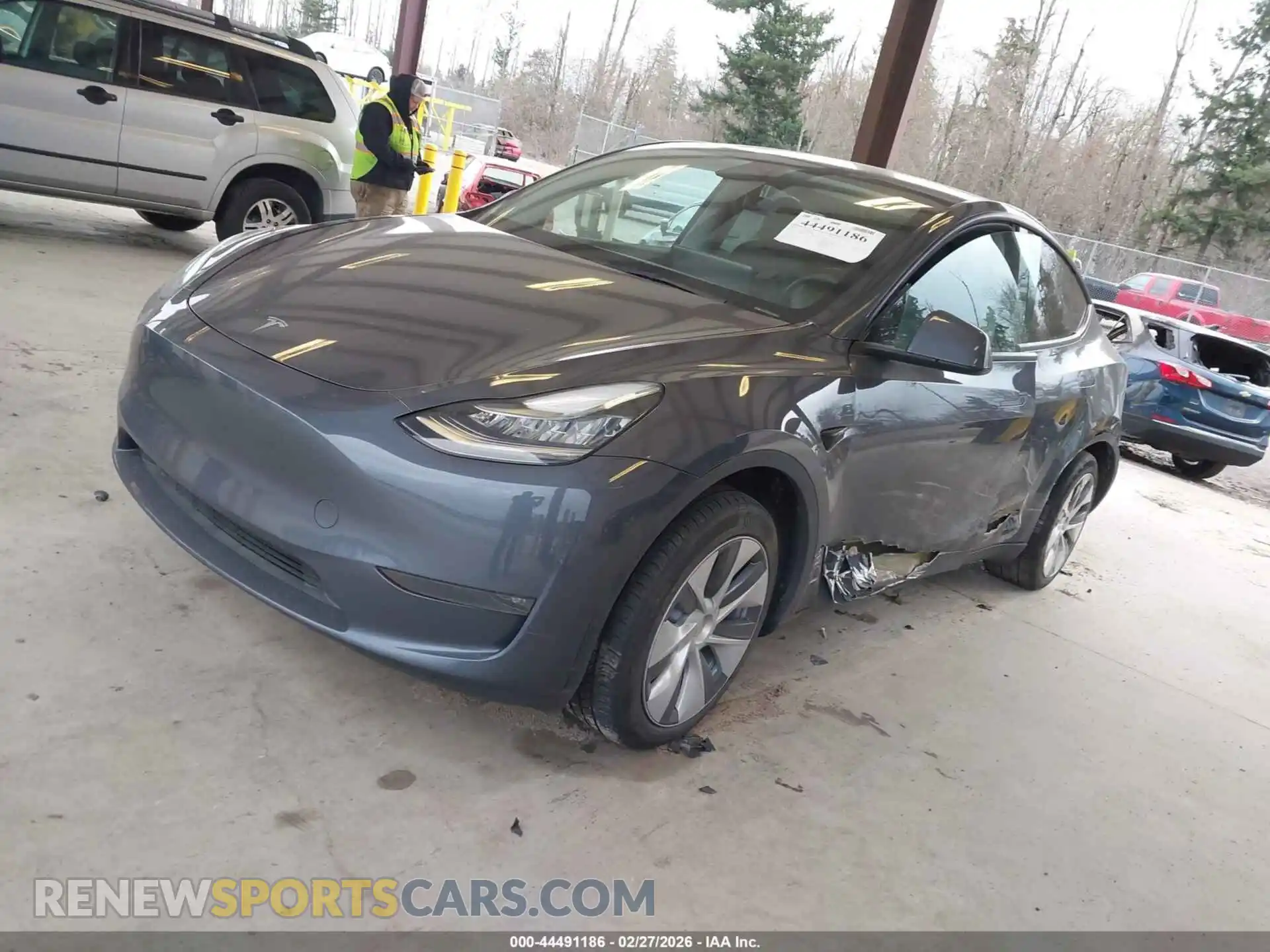2 Photograph of a damaged car 7SAYGDEE8PA102880 TESLA MODEL Y 2023