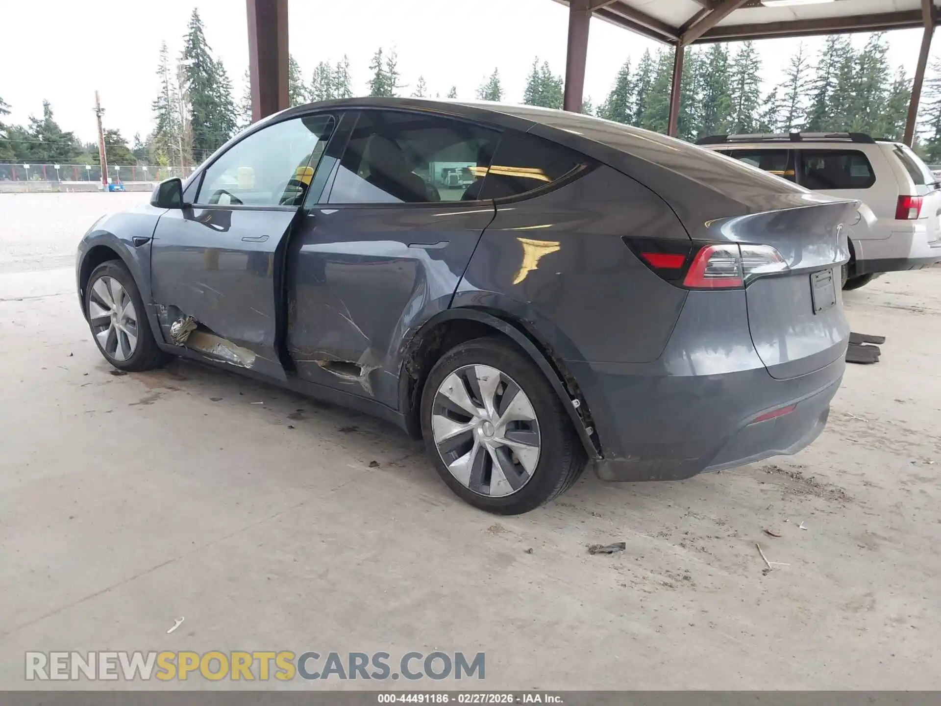 3 Photograph of a damaged car 7SAYGDEE8PA102880 TESLA MODEL Y 2023