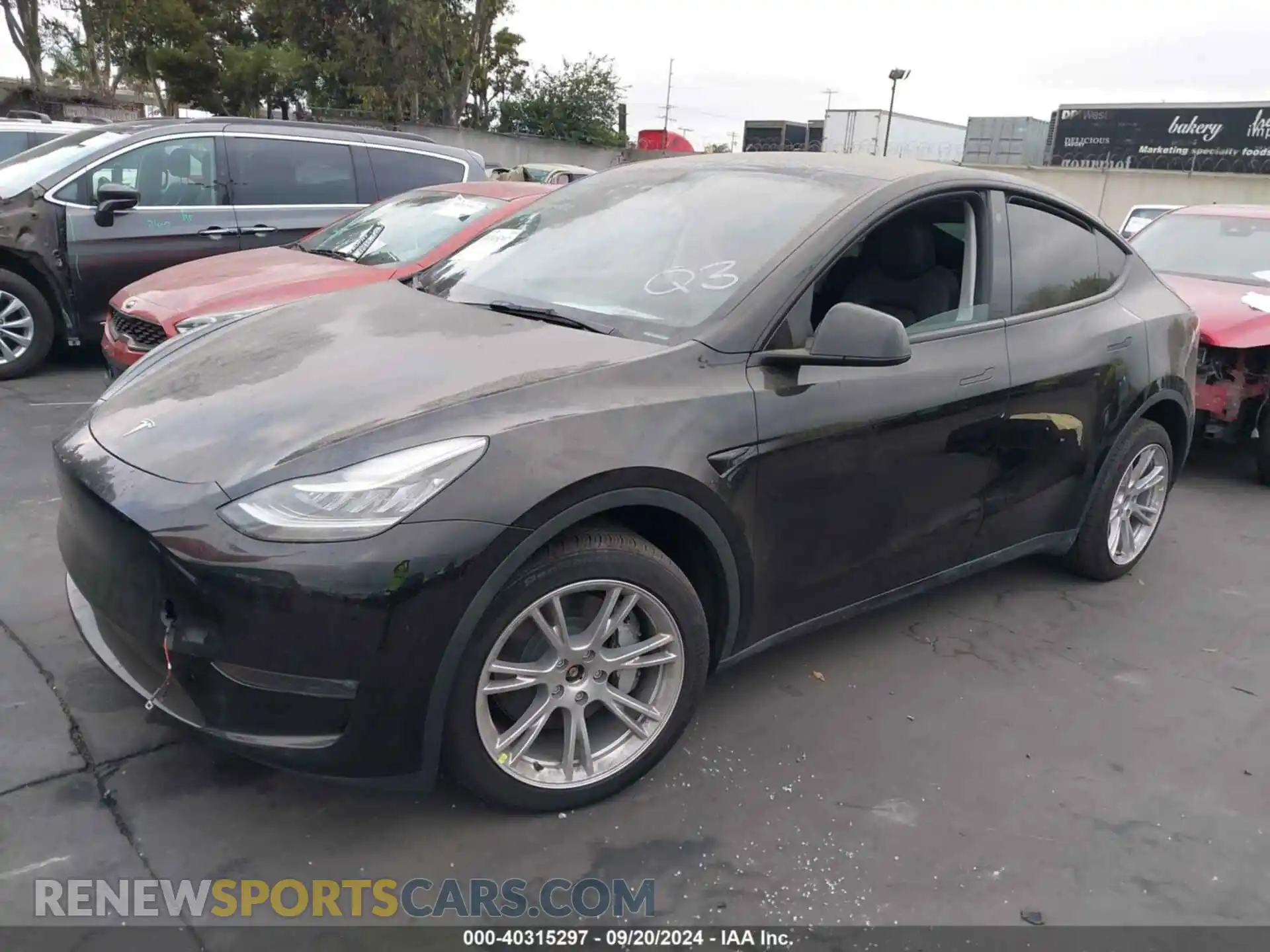 2 Photograph of a damaged car 7SAYGDEE8PA122661 TESLA MODEL Y 2023