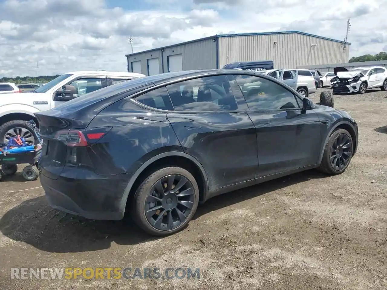 3 Photograph of a damaged car 7SAYGDEE8PA125298 TESLA MODEL Y 2023