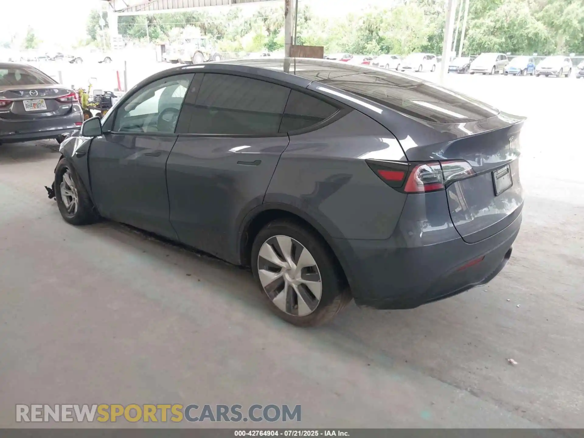 3 Photograph of a damaged car 7SAYGDEE8PA135913 TESLA MODEL Y 2023