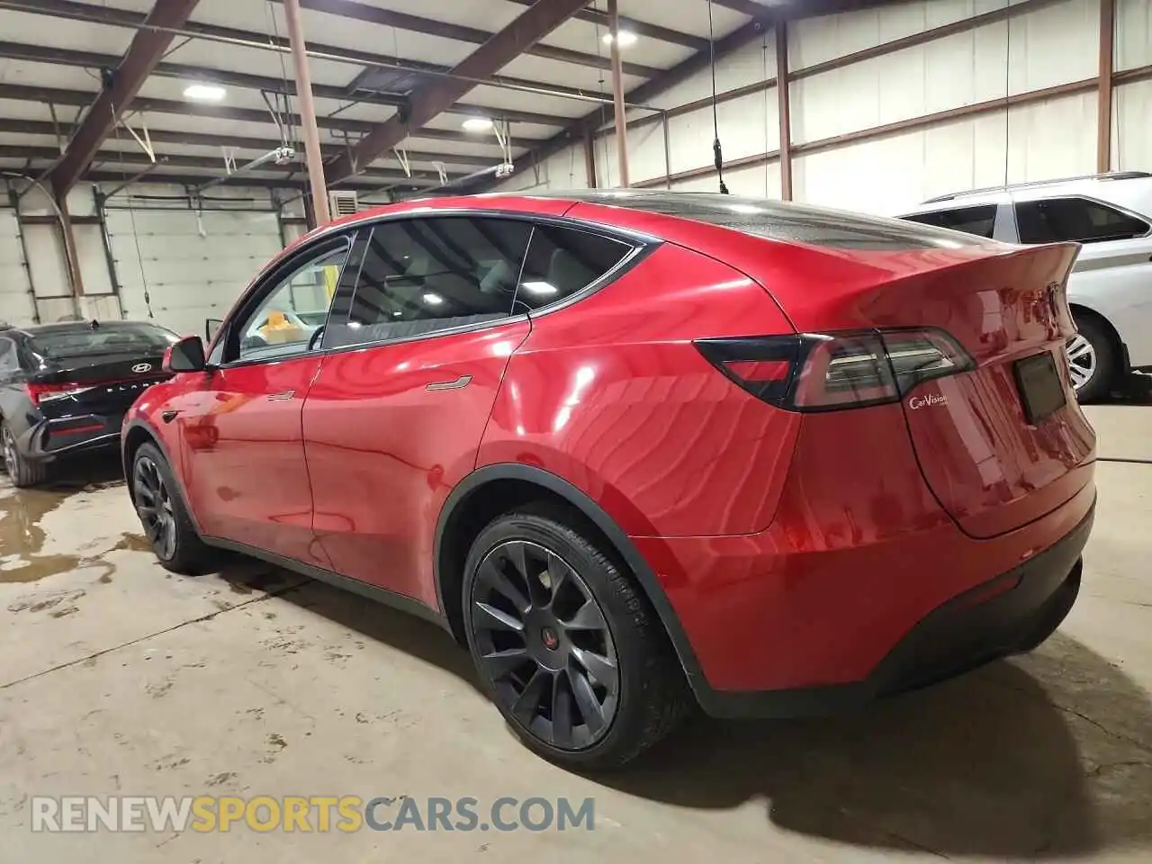 2 Photograph of a damaged car 7SAYGDEE8PA144465 TESLA MODEL Y 2023