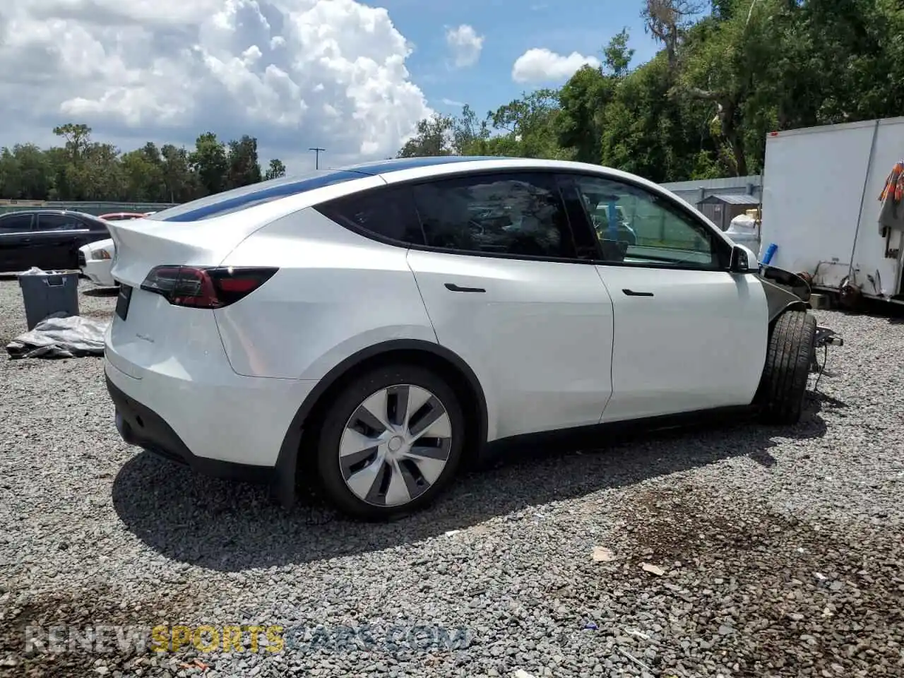 3 Photograph of a damaged car 7SAYGDEE8PA147687 TESLA MODEL Y 2023