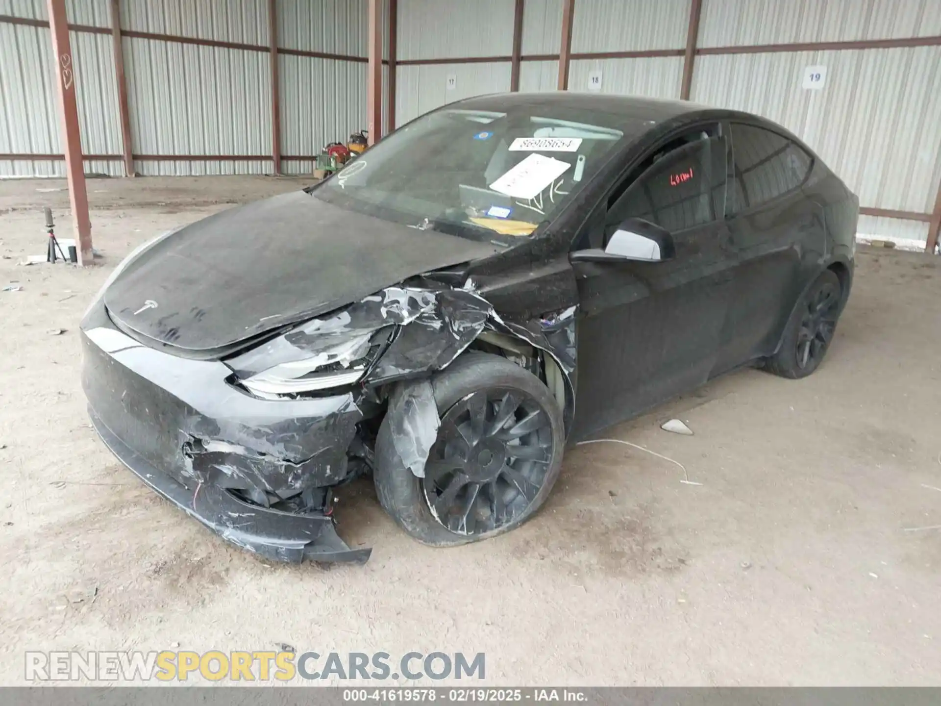 2 Photograph of a damaged car 7SAYGDEE8PA150900 TESLA MODEL Y 2023