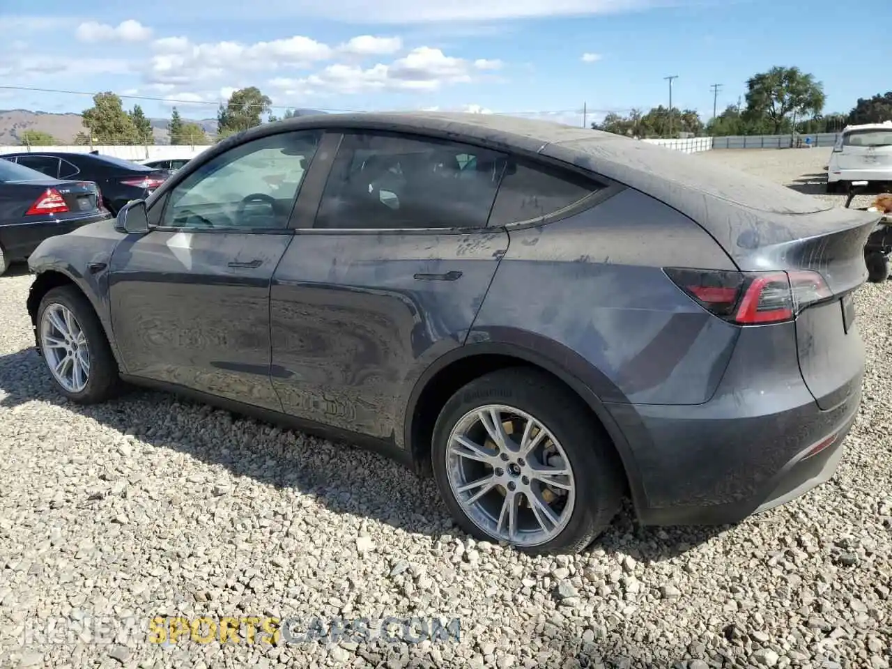 2 Photograph of a damaged car 7SAYGDEE8PA153084 TESLA MODEL Y 2023