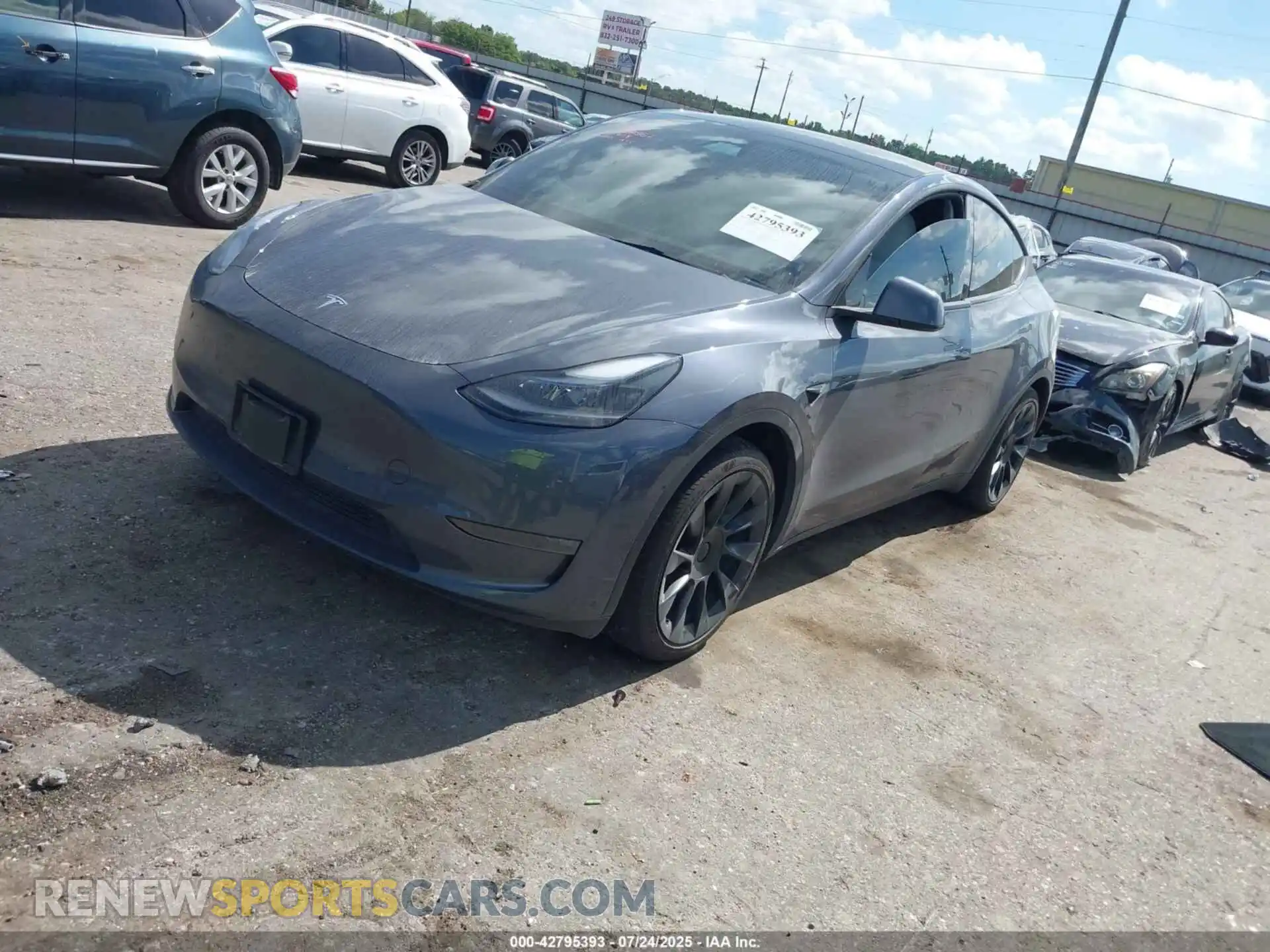 2 Photograph of a damaged car 7SAYGDEE8PA163534 TESLA MODEL Y 2023