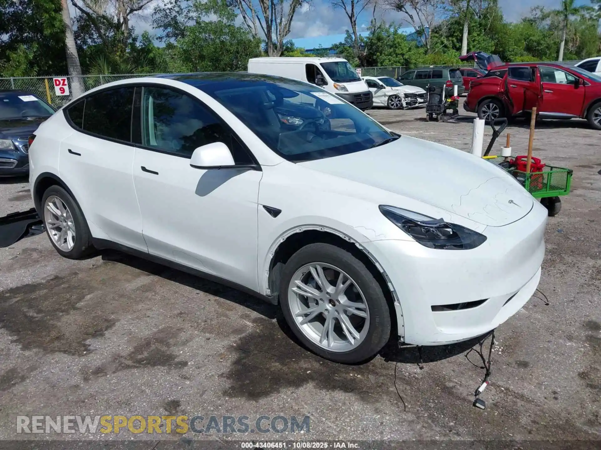 1 Photograph of a damaged car 7SAYGDEE8PA167776 TESLA MODEL Y 2023