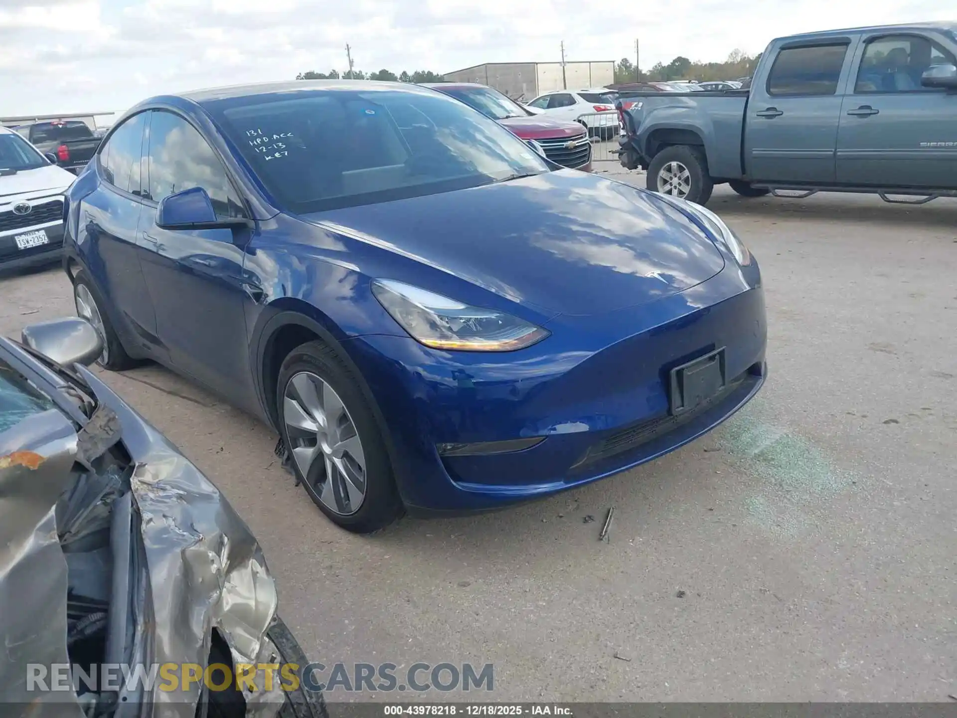 1 Фотография поврежденного автомобиля 7SAYGDEE8PA171567 TESLA MODEL Y 2023