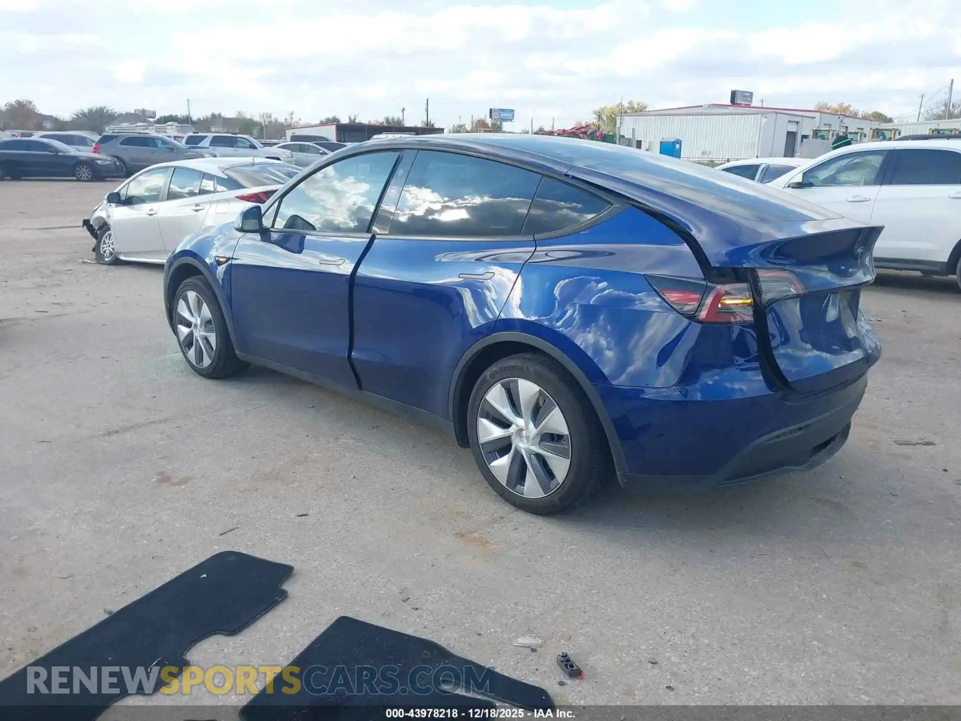 3 Фотография поврежденного автомобиля 7SAYGDEE8PA171567 TESLA MODEL Y 2023