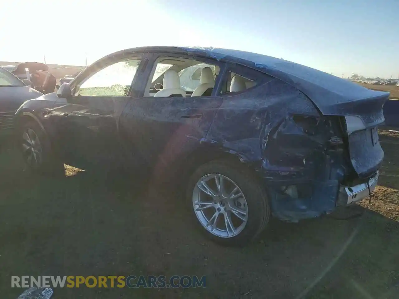 2 Photograph of a damaged car 7SAYGDEE8PA173271 TESLA MODEL Y 2023