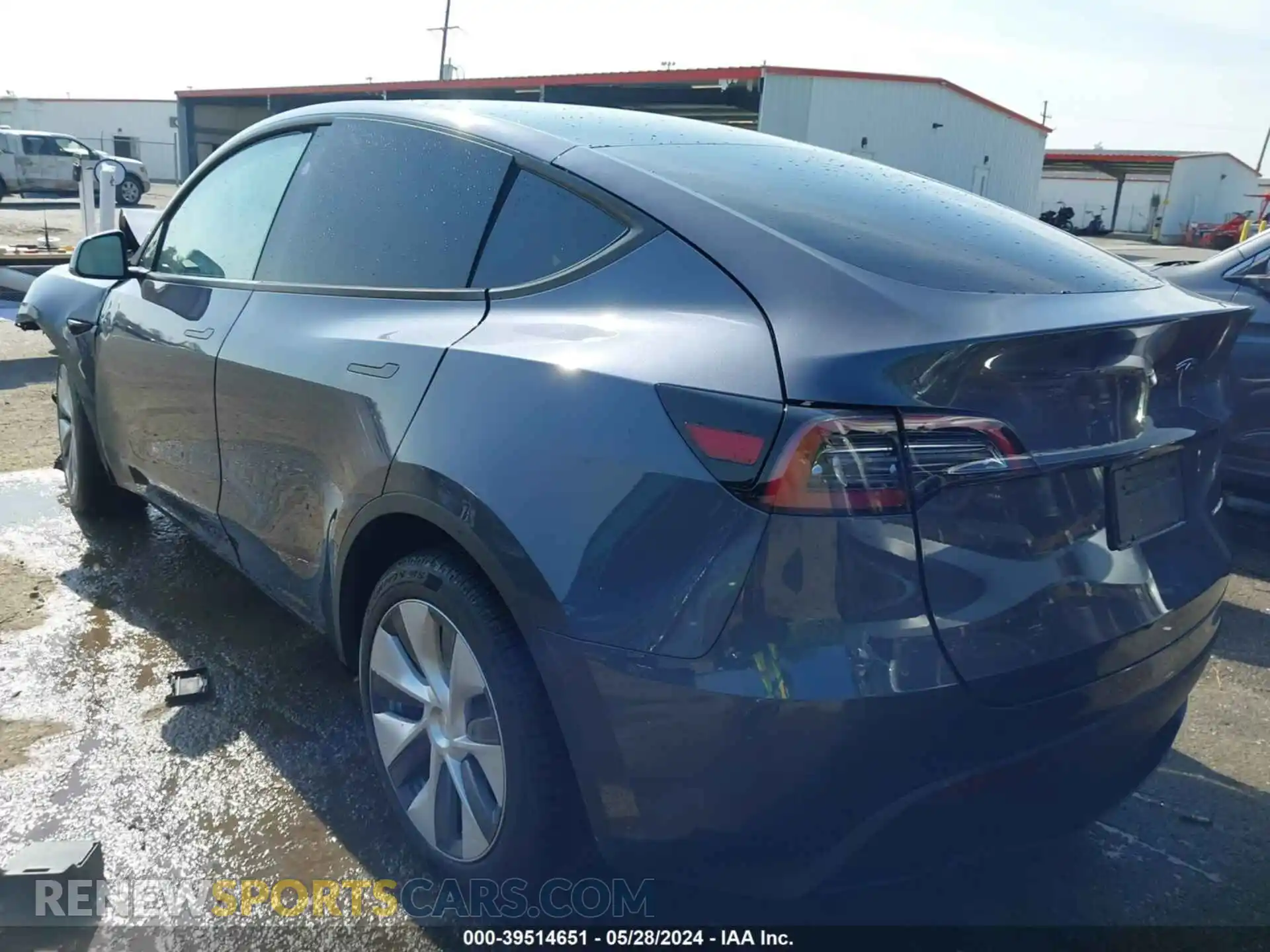 3 Photograph of a damaged car 7SAYGDEE8PA198655 TESLA MODEL Y 2023