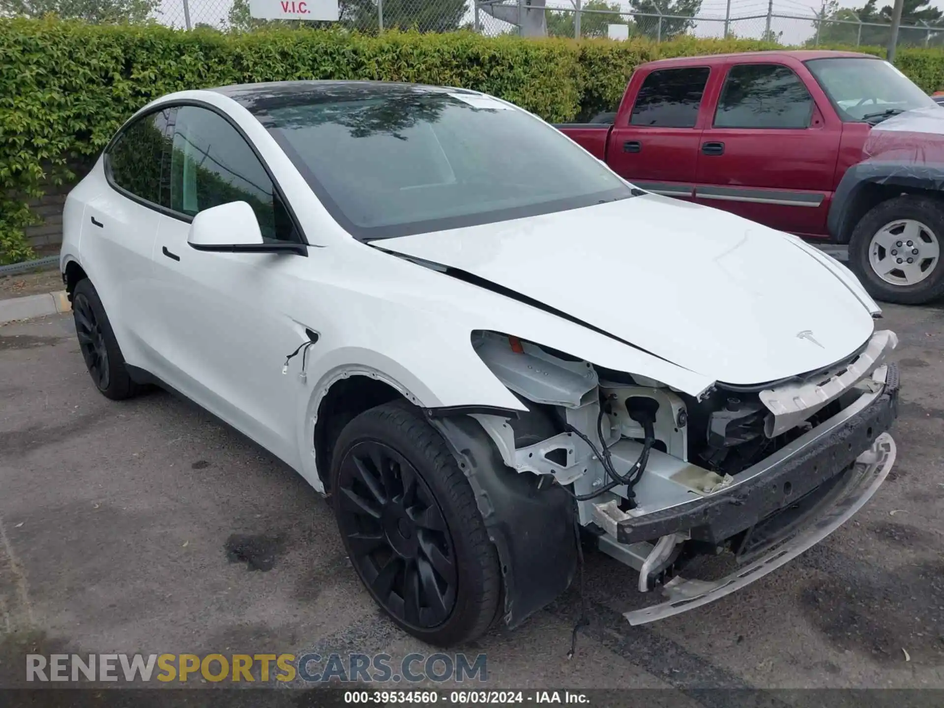 1 Photograph of a damaged car 7SAYGDEE8PF588223 TESLA MODEL Y 2023