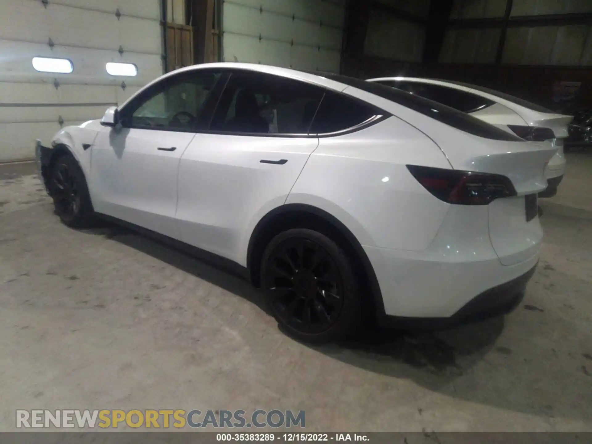 3 Photograph of a damaged car 7SAYGDEE8PF593941 TESLA MODEL Y 2023