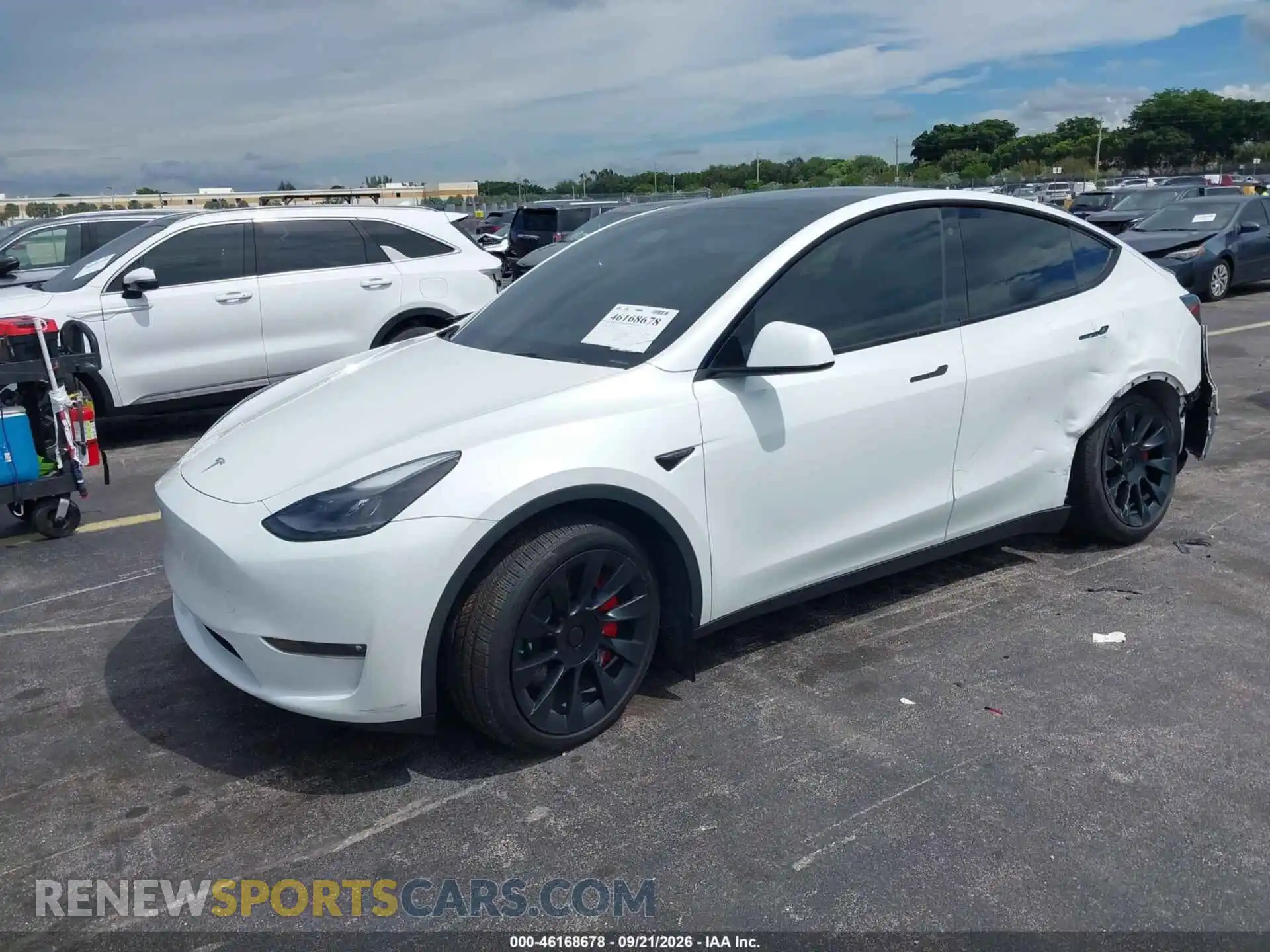 2 Photograph of a damaged car 7SAYGDEE8PF596502 TESLA MODEL Y 2023