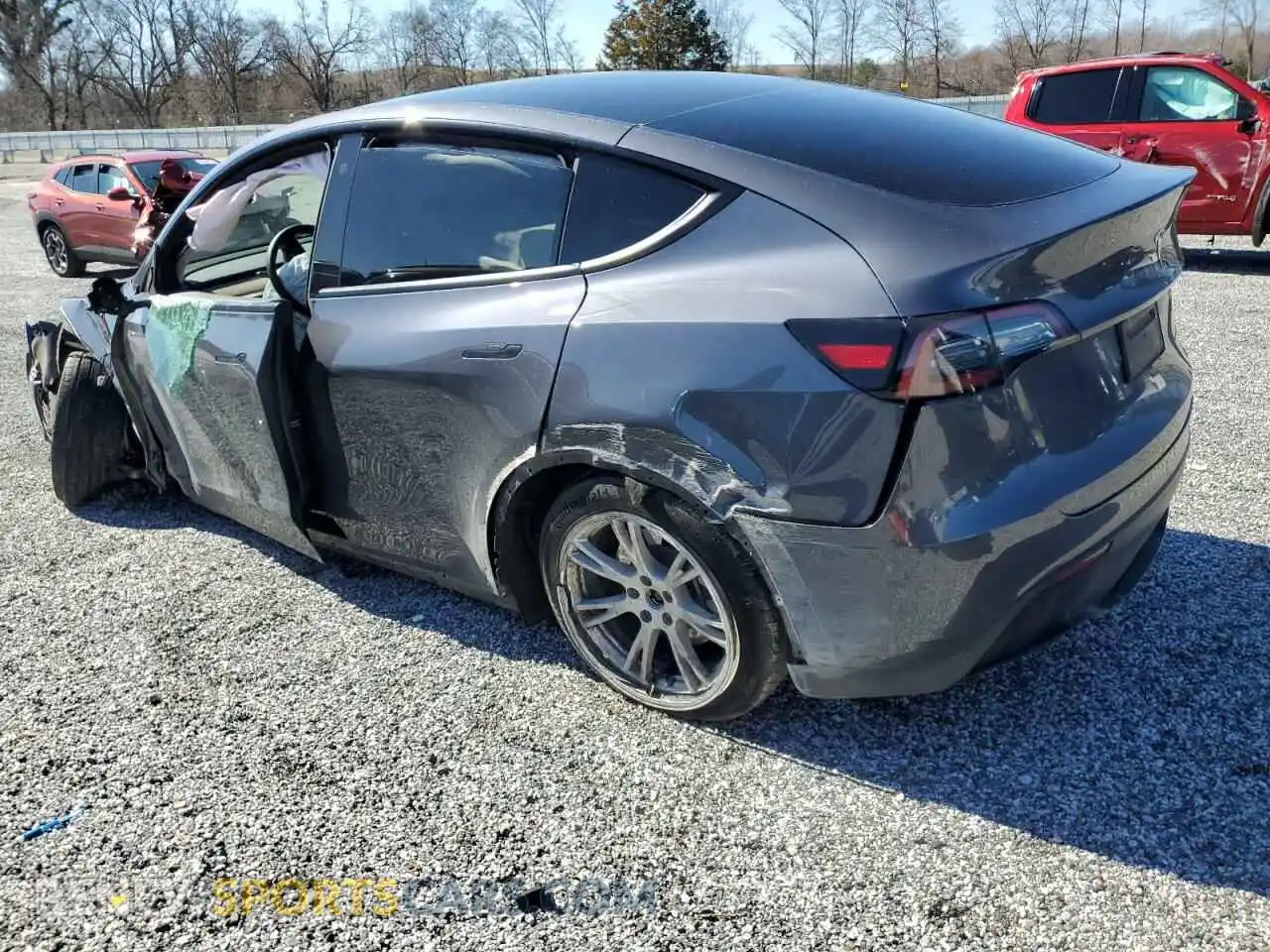 2 Photograph of a damaged car 7SAYGDEE8PF669268 TESLA MODEL Y 2023