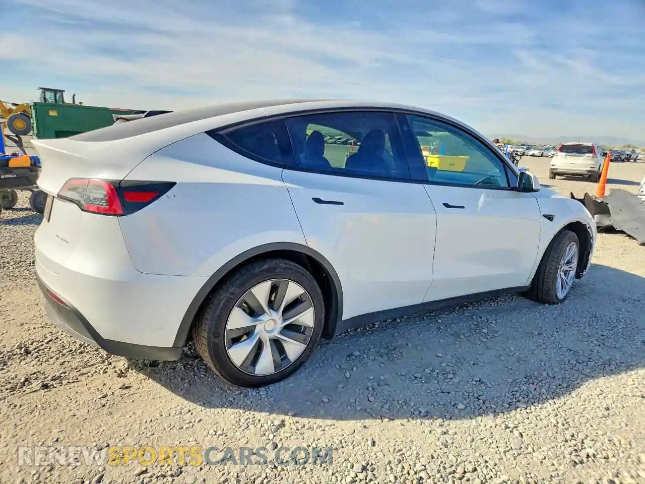 3 Фотография поврежденного автомобиля 7SAYGDEE8PF713169 TESLA MODEL Y 2023
