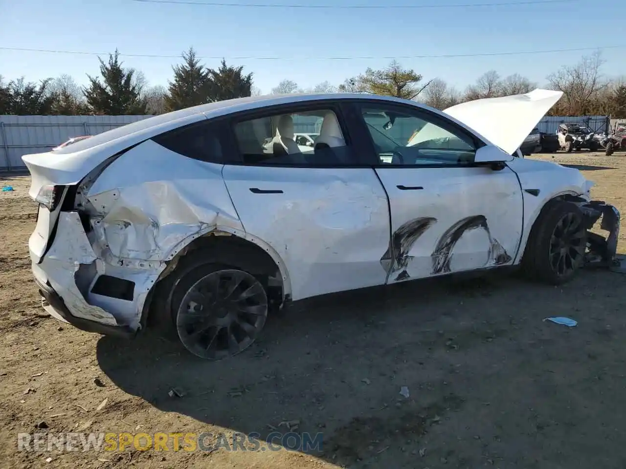 3 Photograph of a damaged car 7SAYGDEE8PF749606 TESLA MODEL Y 2023