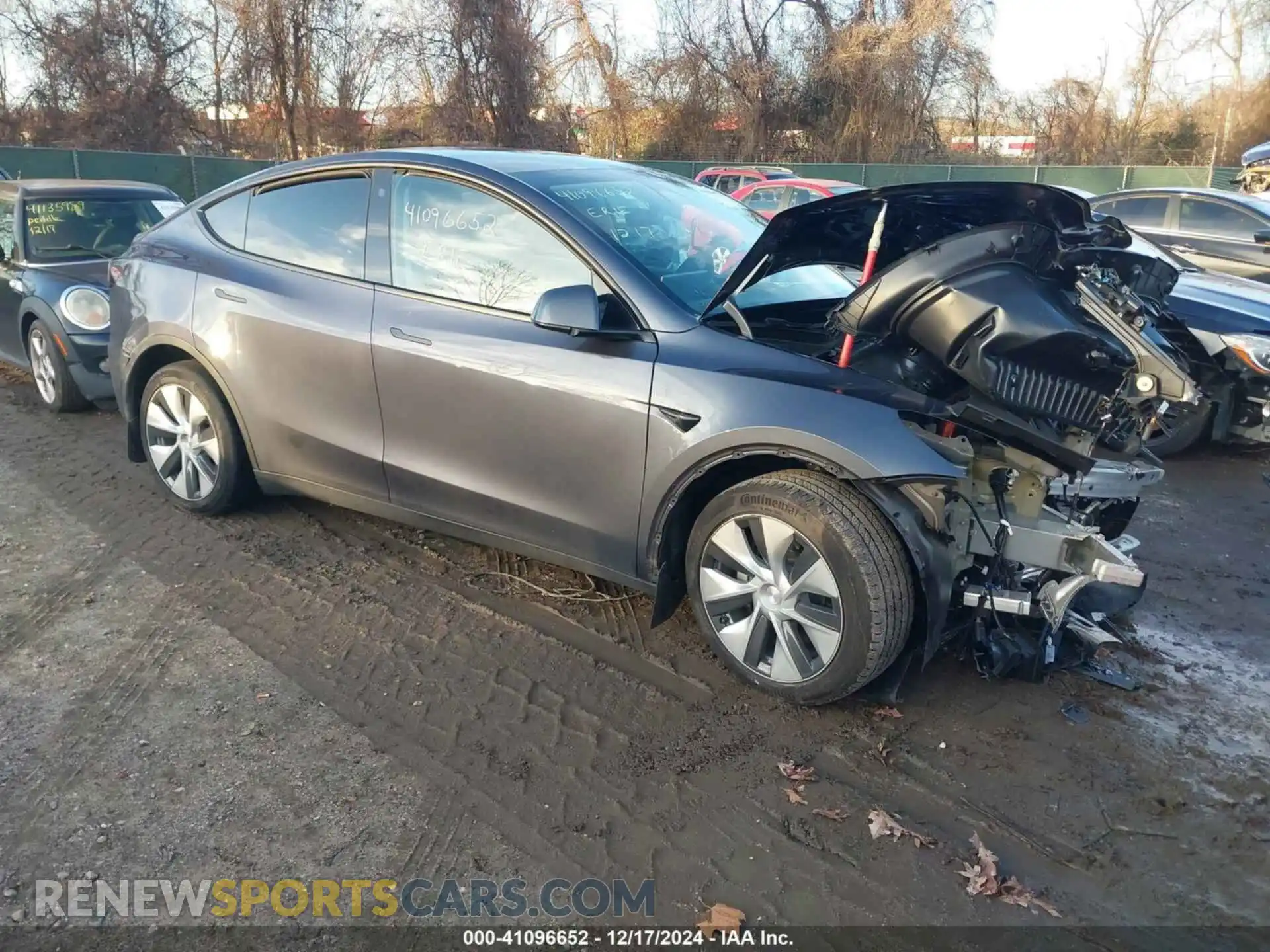 1 Photograph of a damaged car 7SAYGDEE8PF758838 TESLA MODEL Y 2023